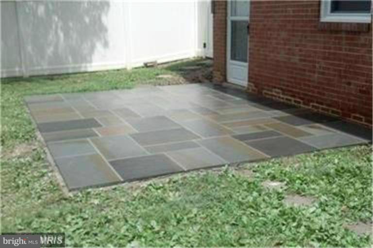 MT VERNON FOREST - Residential Lease