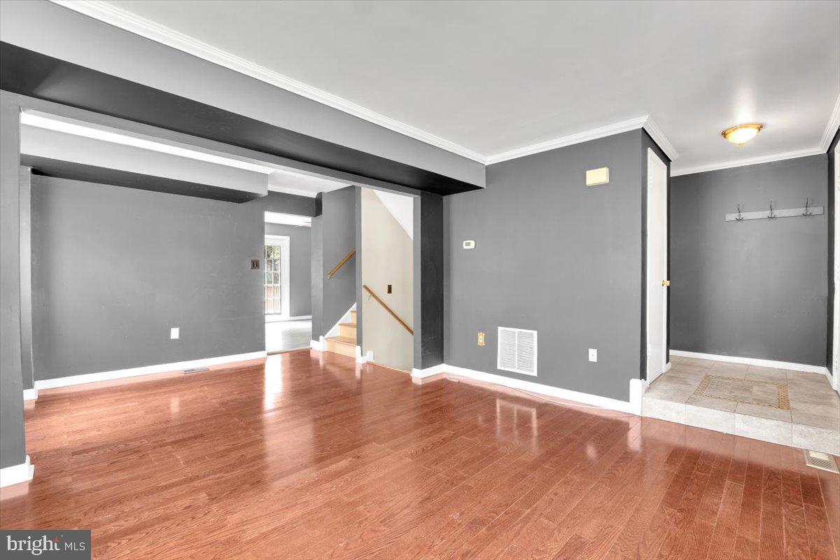 DALE CITY - Residential