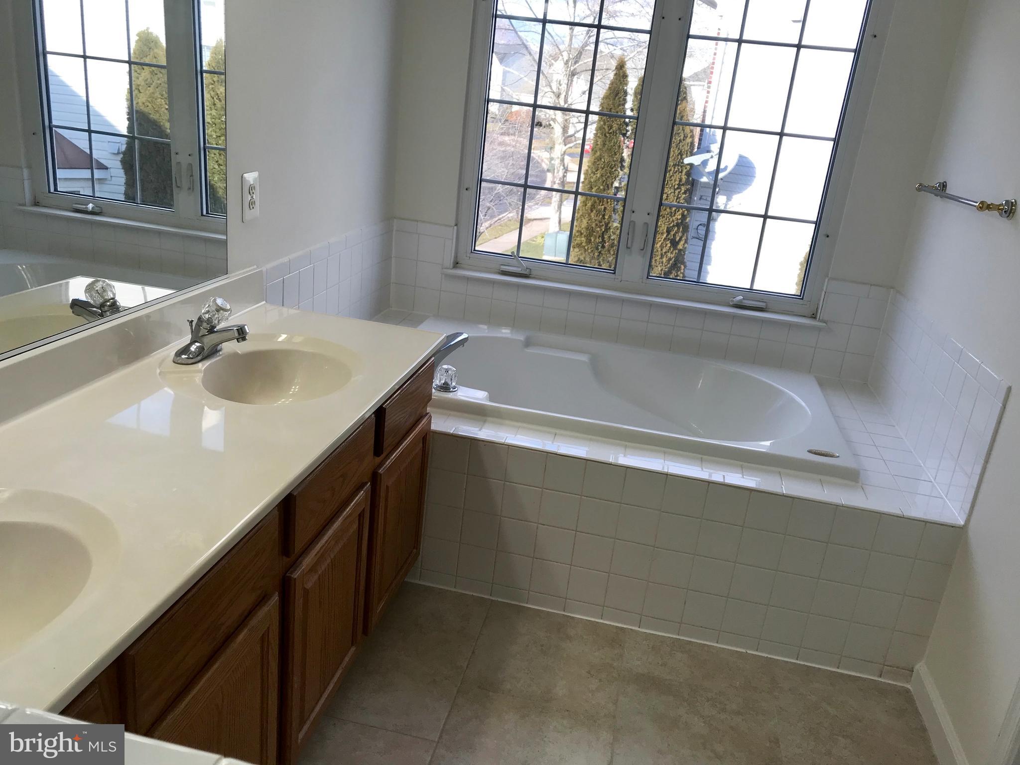 BRAEMAR - Residential