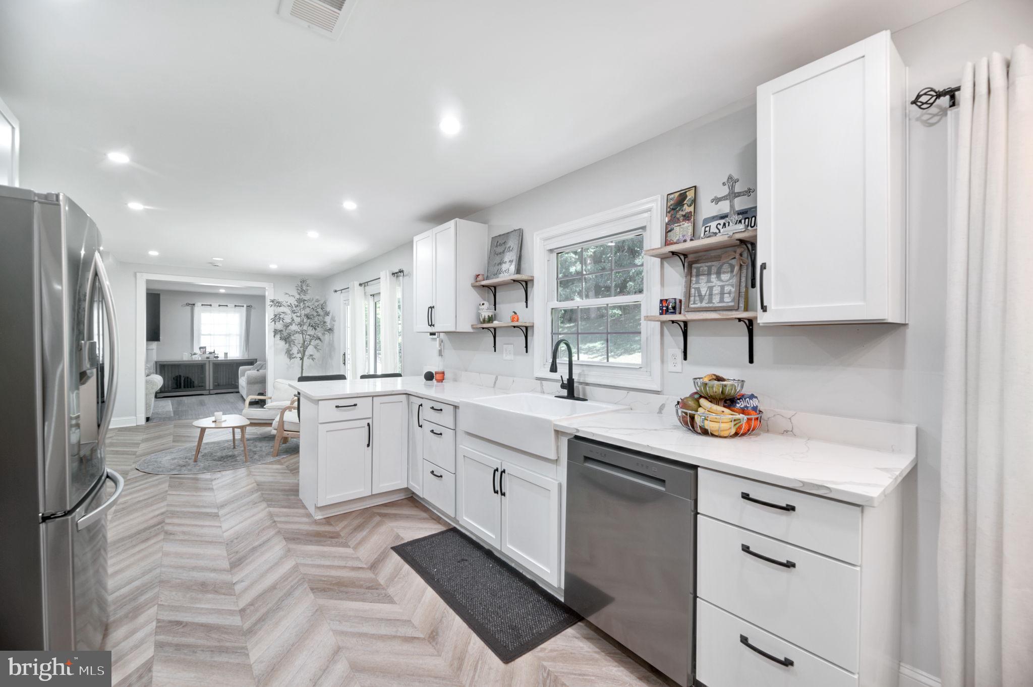 8812 CHURCHFIELD LANE