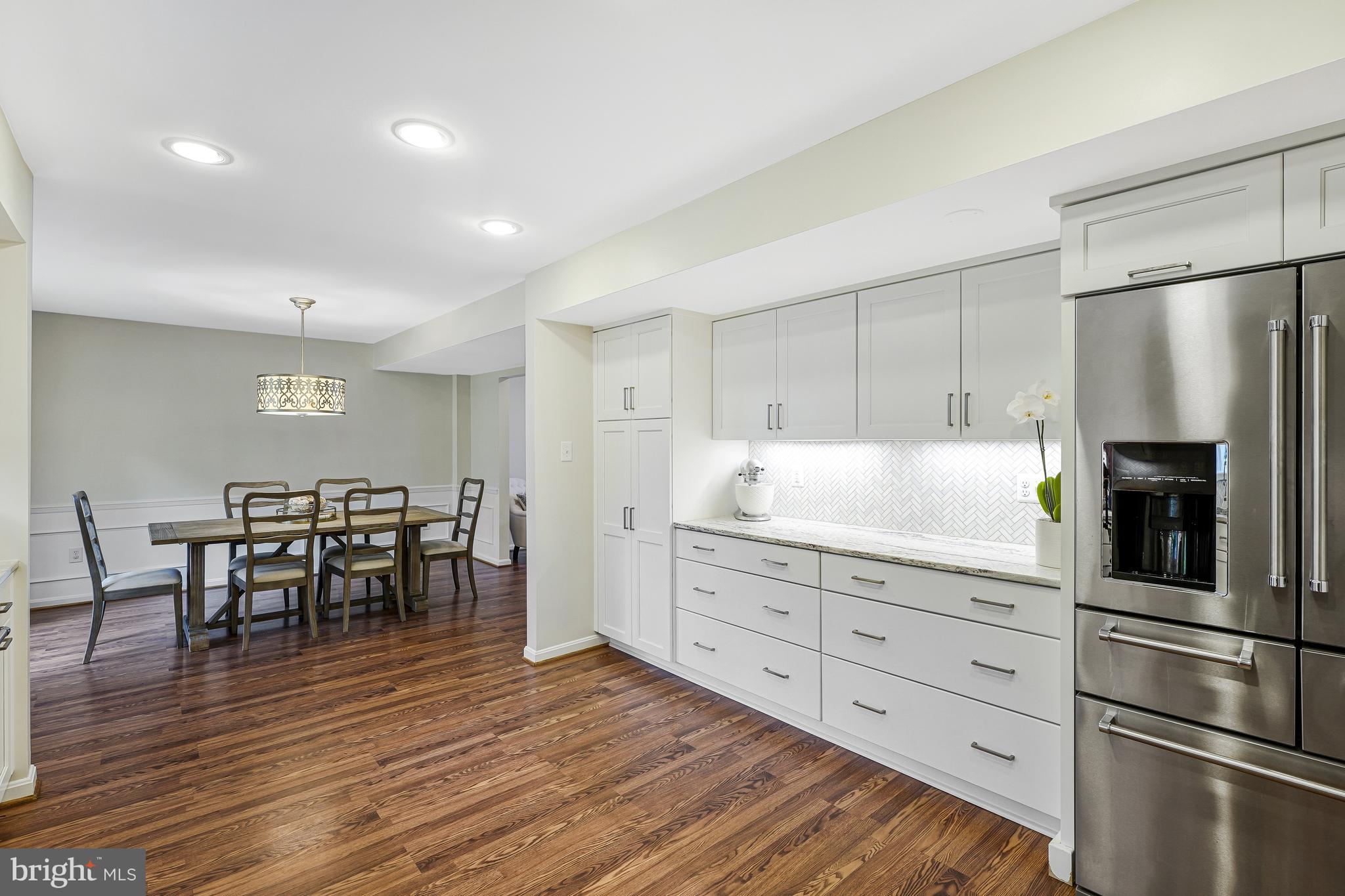 MC LEAN HAMLET - Residential