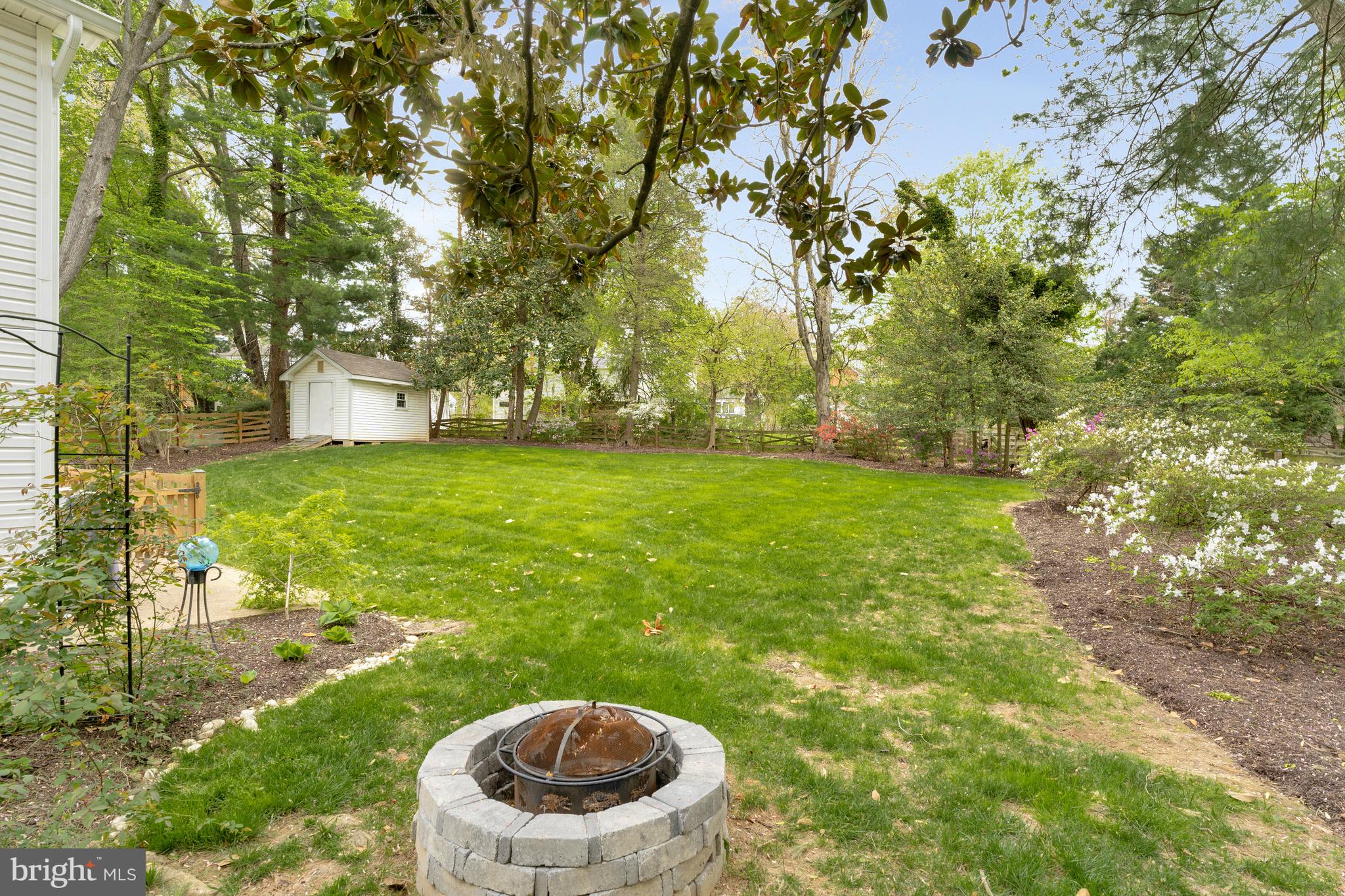 MC LEAN HAMLET - Residential