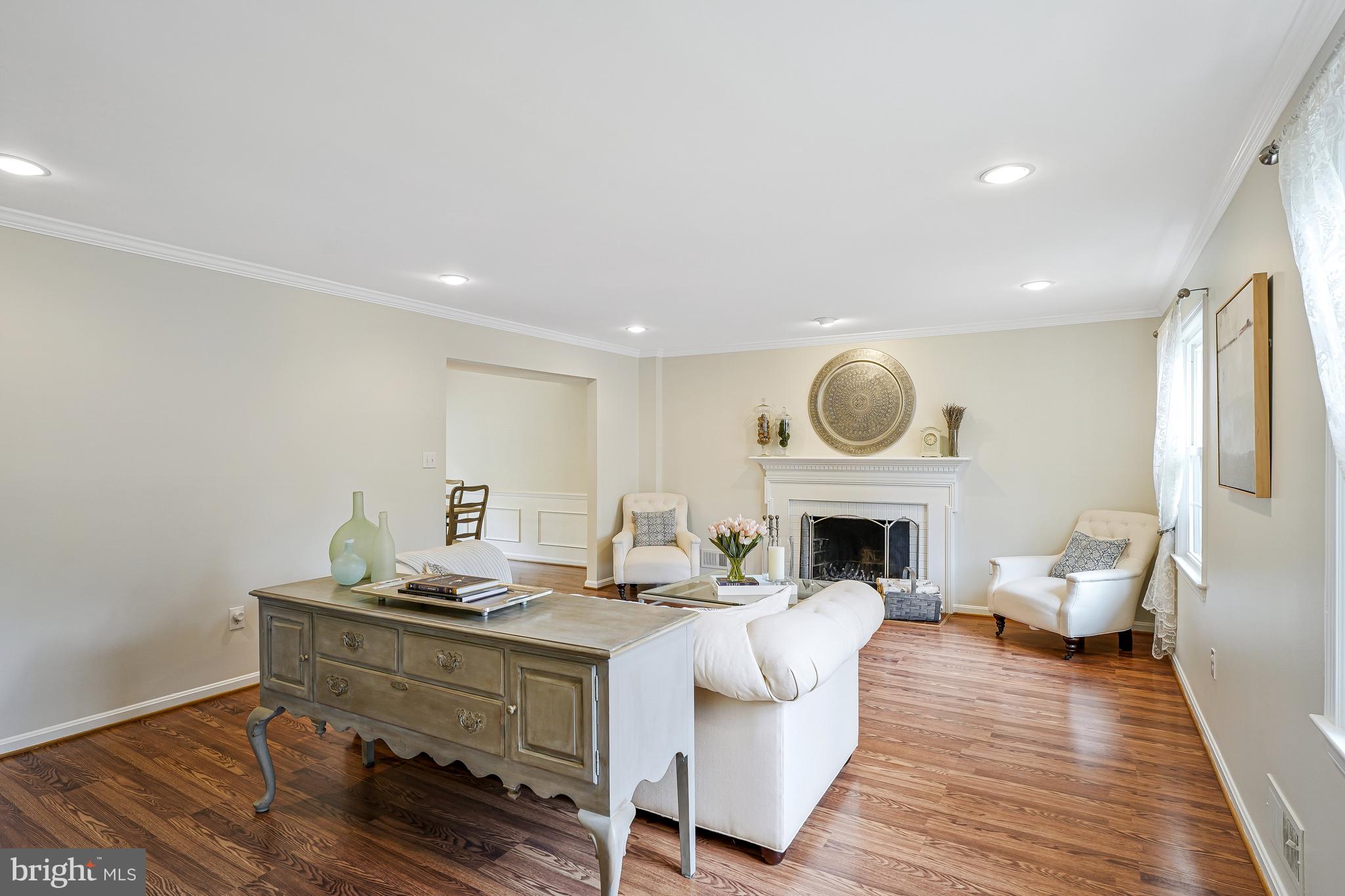 MC LEAN HAMLET - Residential