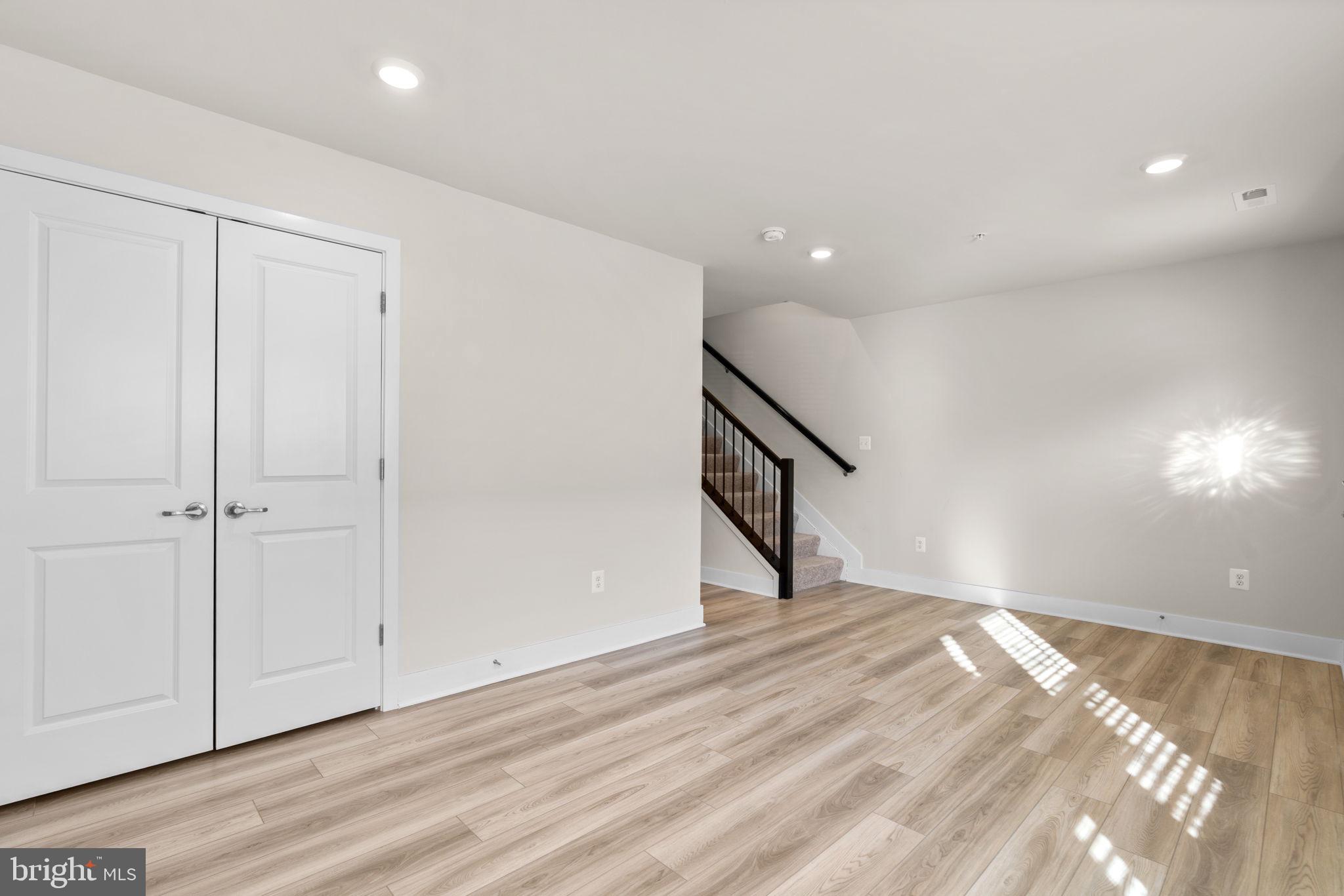 WATERSHED - Residential Lease