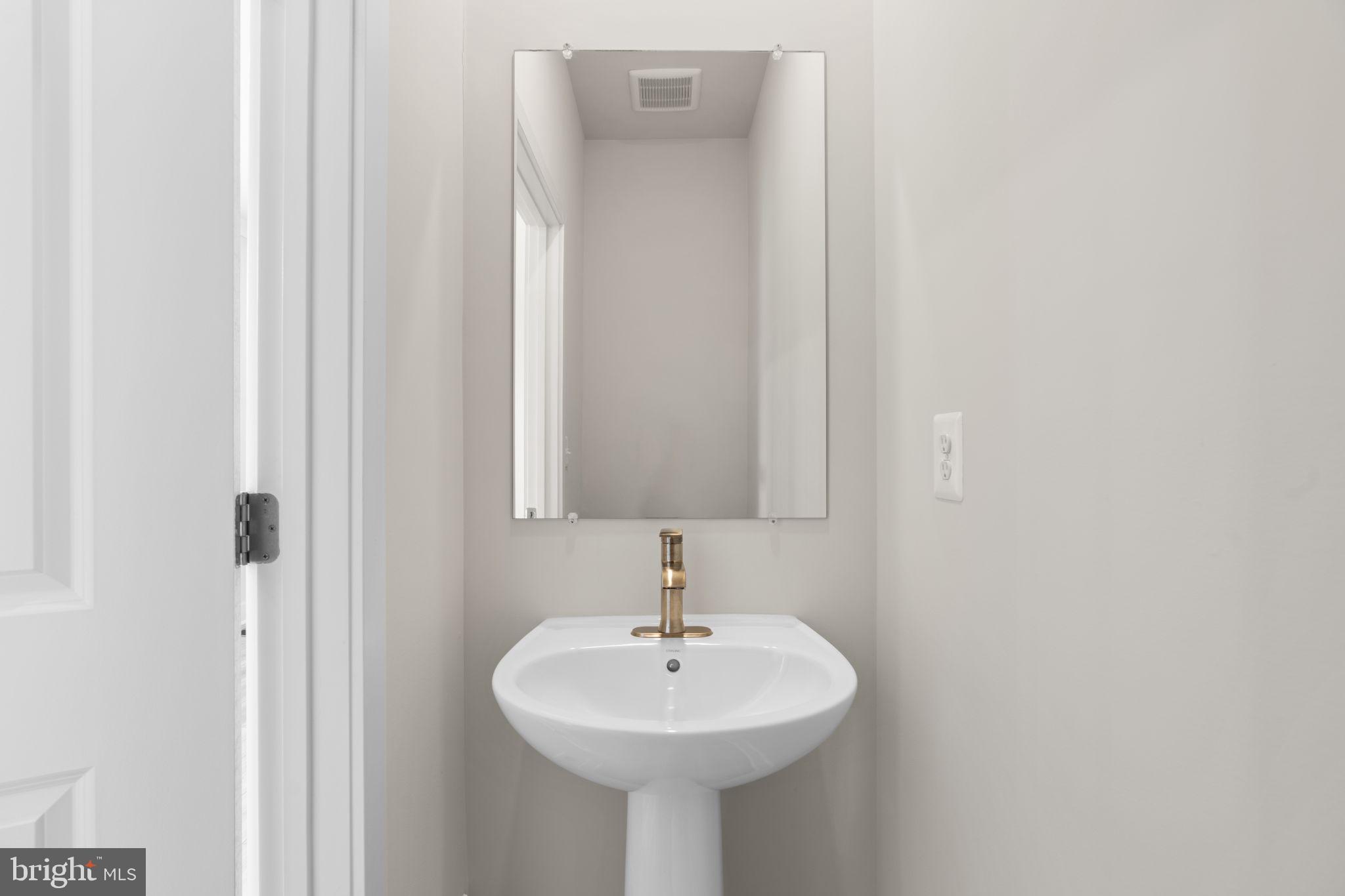 WATERSHED - Residential Lease