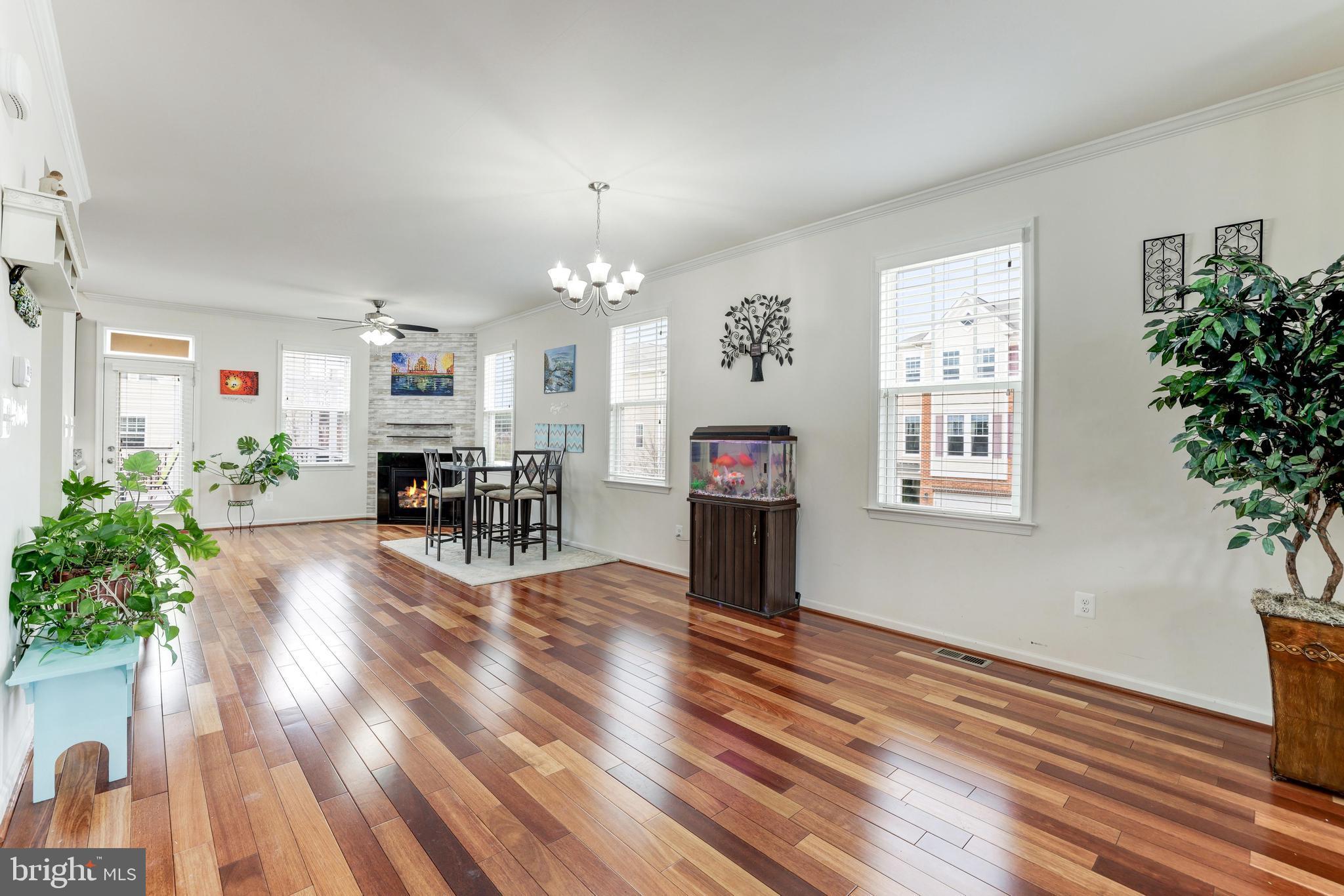 STONE RIDGE LAND BAY 3 - Residential Lease