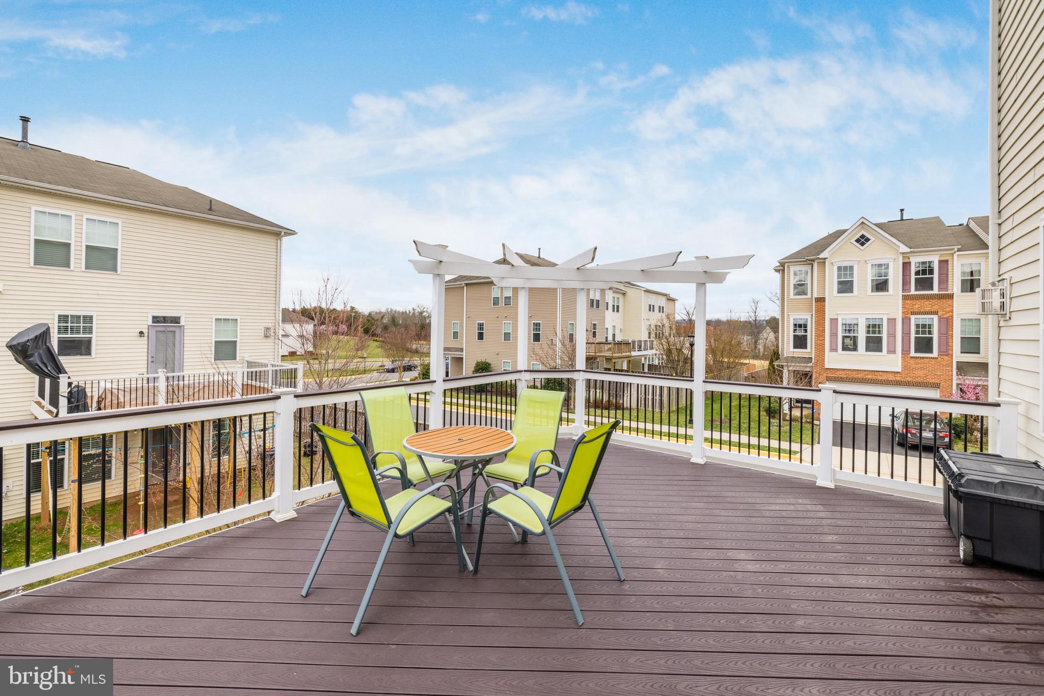 STONE RIDGE LAND BAY 3 - Residential Lease