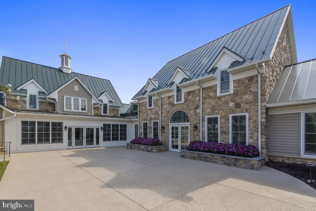 STONE RIDGE LAND BAY 3 - Residential Lease