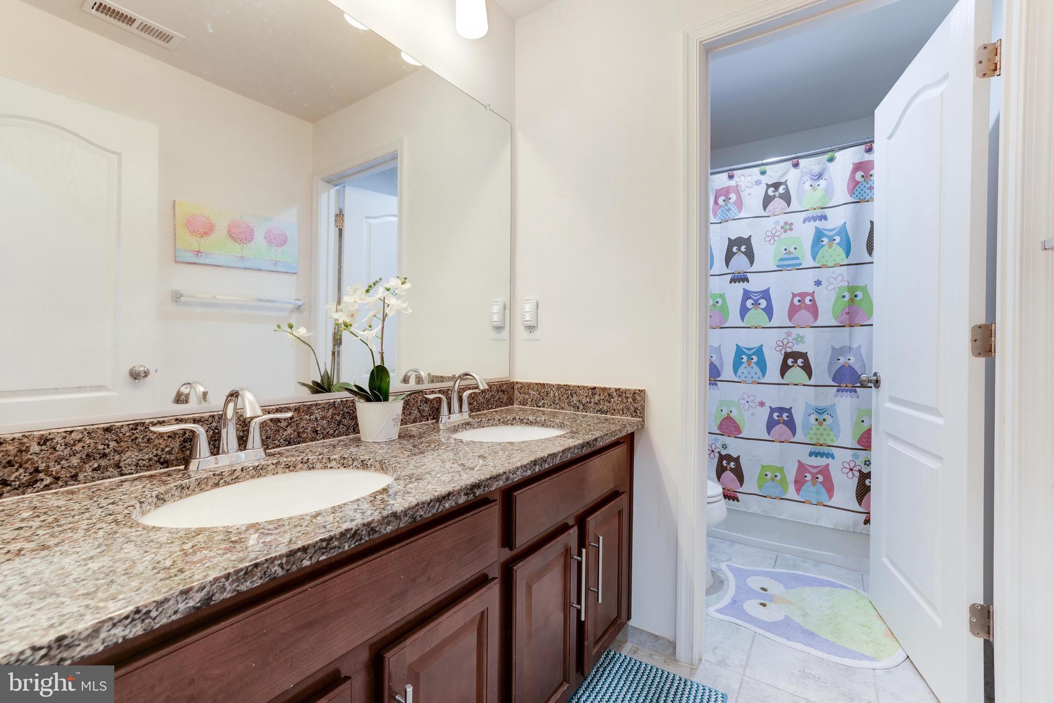 STONE RIDGE LAND BAY 3 - Residential Lease