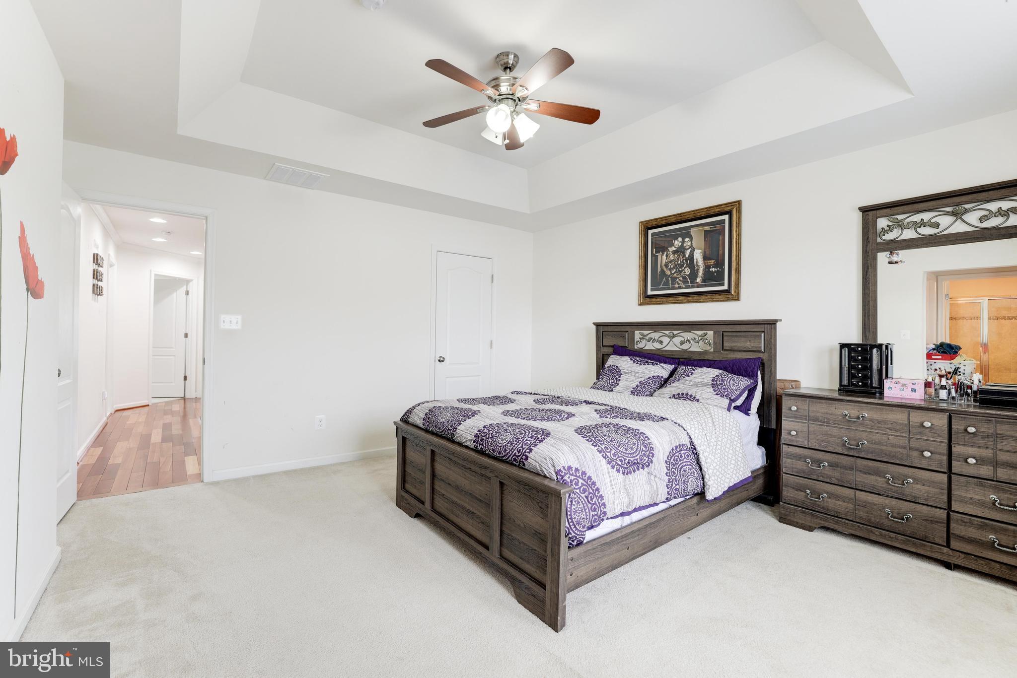 STONE RIDGE LAND BAY 3 - Residential Lease