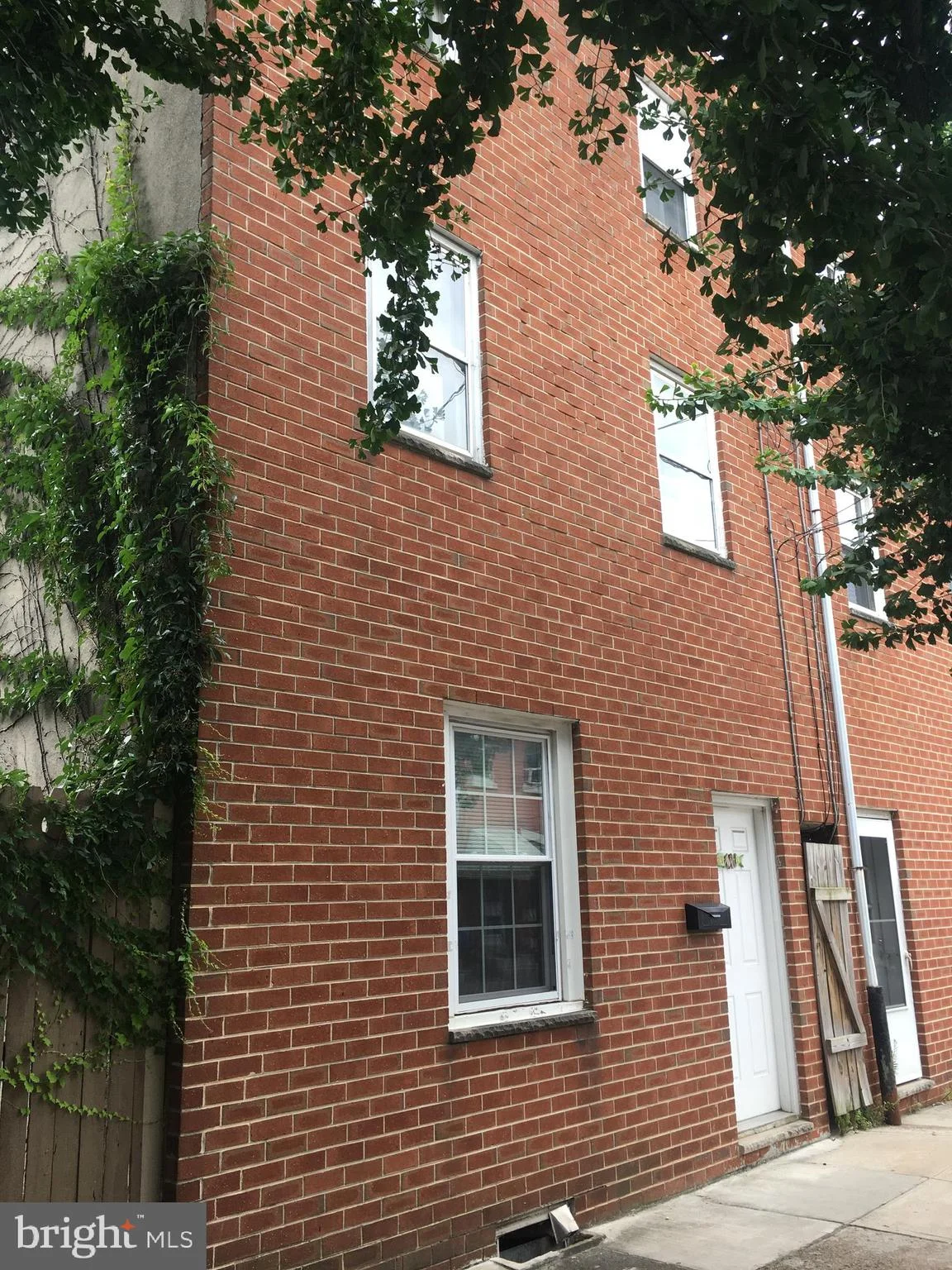2513 Salmon Street, Philadelphia, PA 19125