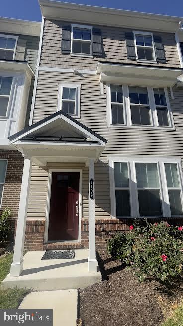 LONG GATE - Residential Lease