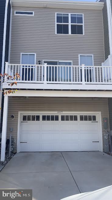 LONG GATE - Residential Lease