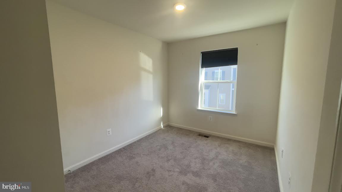 LONG GATE - Residential Lease