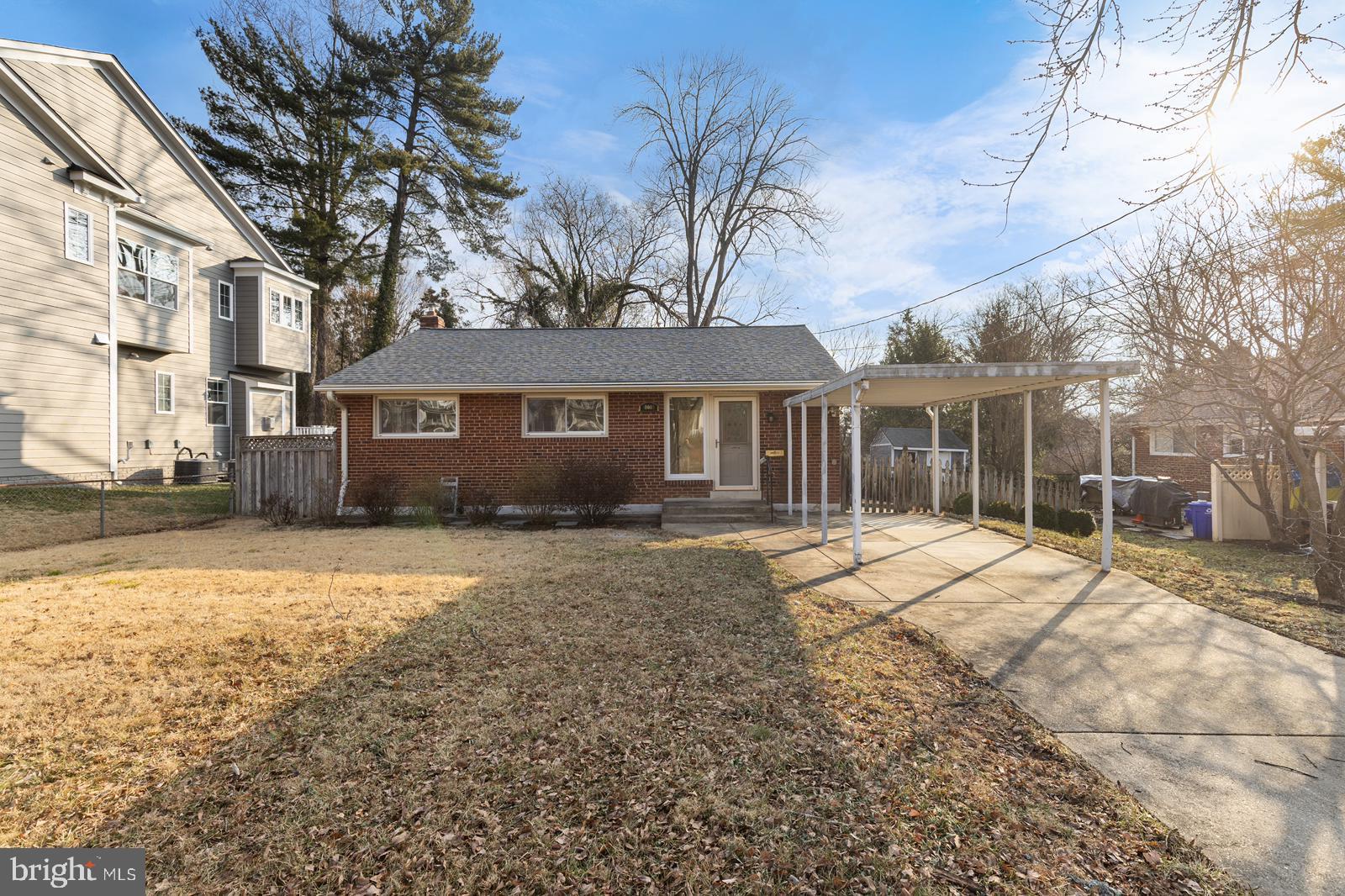 GEORGETOWN VILLAGE - Residential Lease