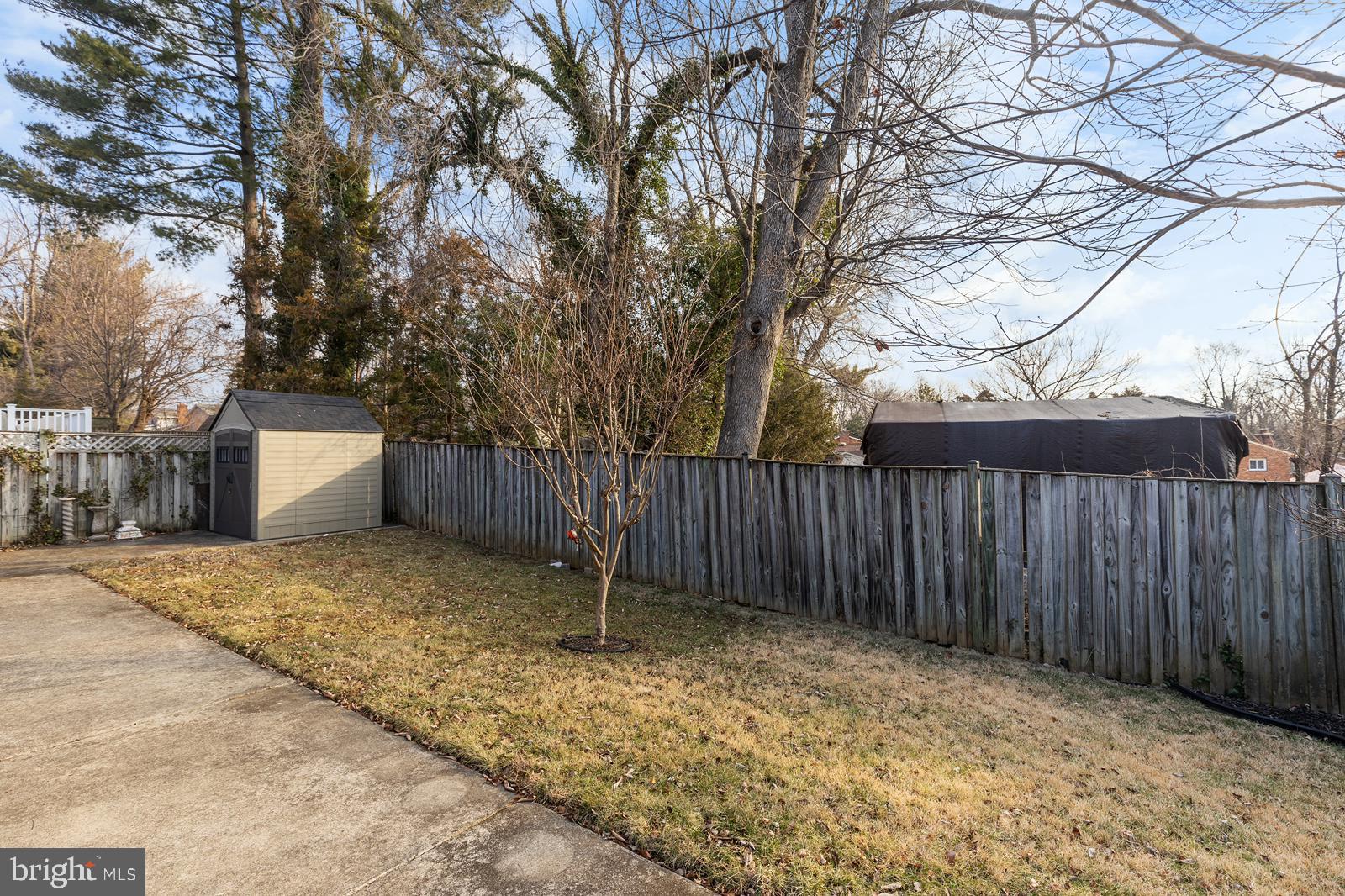 GEORGETOWN VILLAGE - Residential Lease