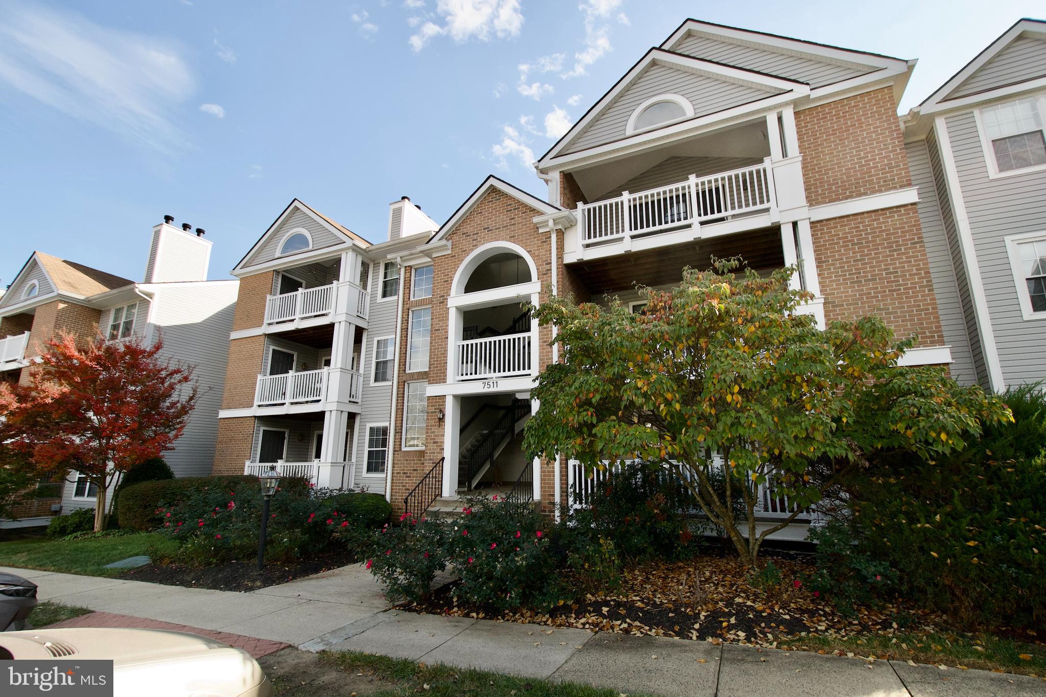 STRATFORD PLACE AT KINGS - Residential Lease