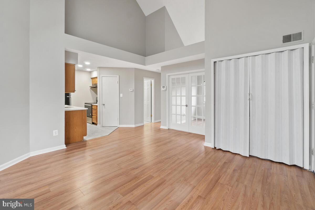 TIERS AT SILVER SPRING - Residential