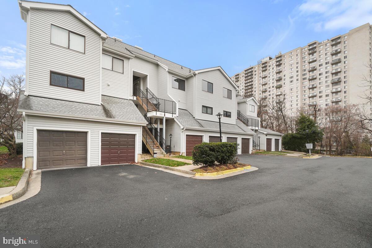 TIERS AT SILVER SPRING - Residential