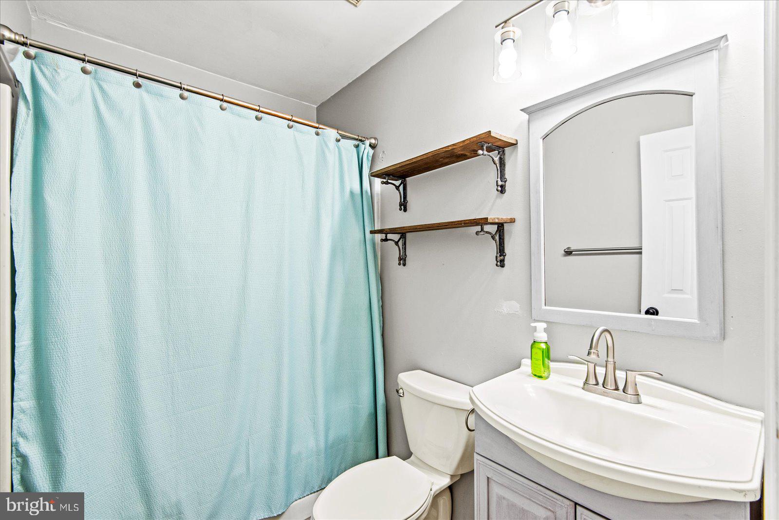 BAYBERRY ESTATES - Residential