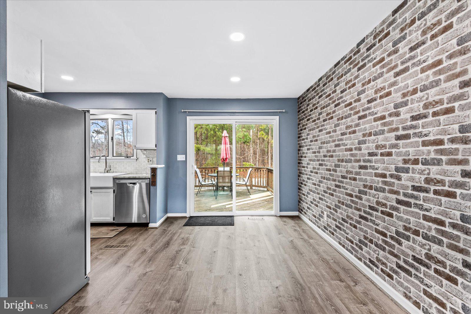 BAYBERRY ESTATES - Residential