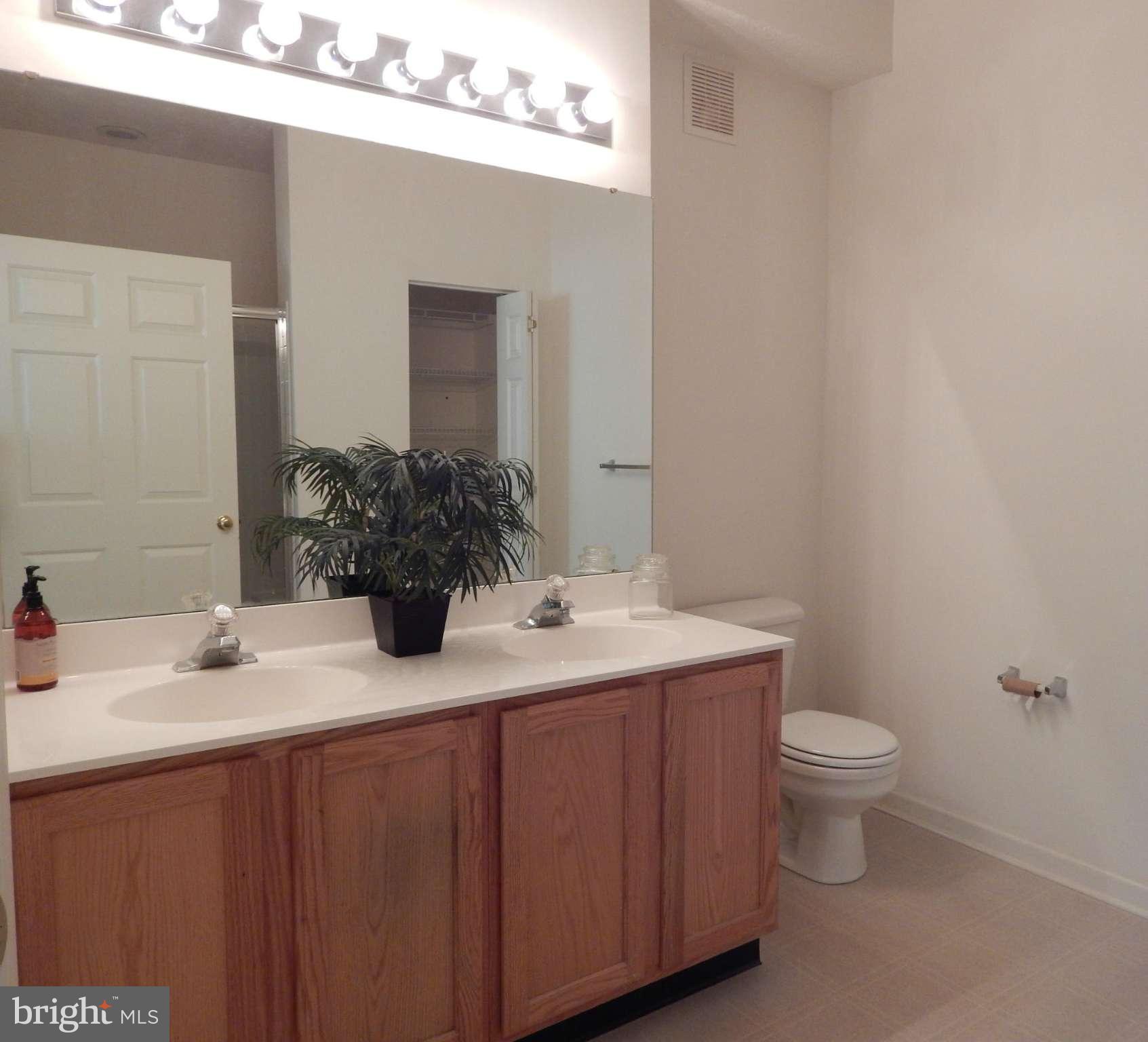 PINEY ORCHARD - Residential