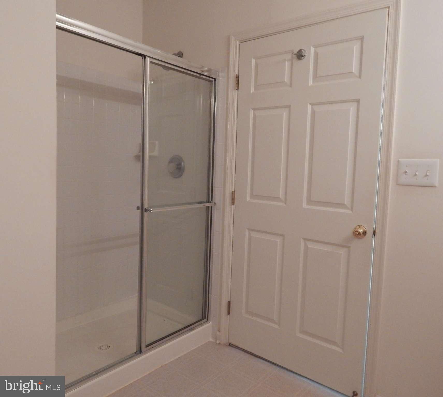 PINEY ORCHARD - Residential