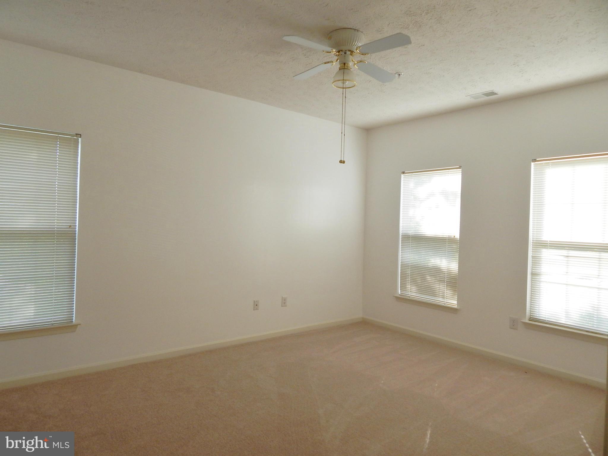 PINEY ORCHARD - Residential