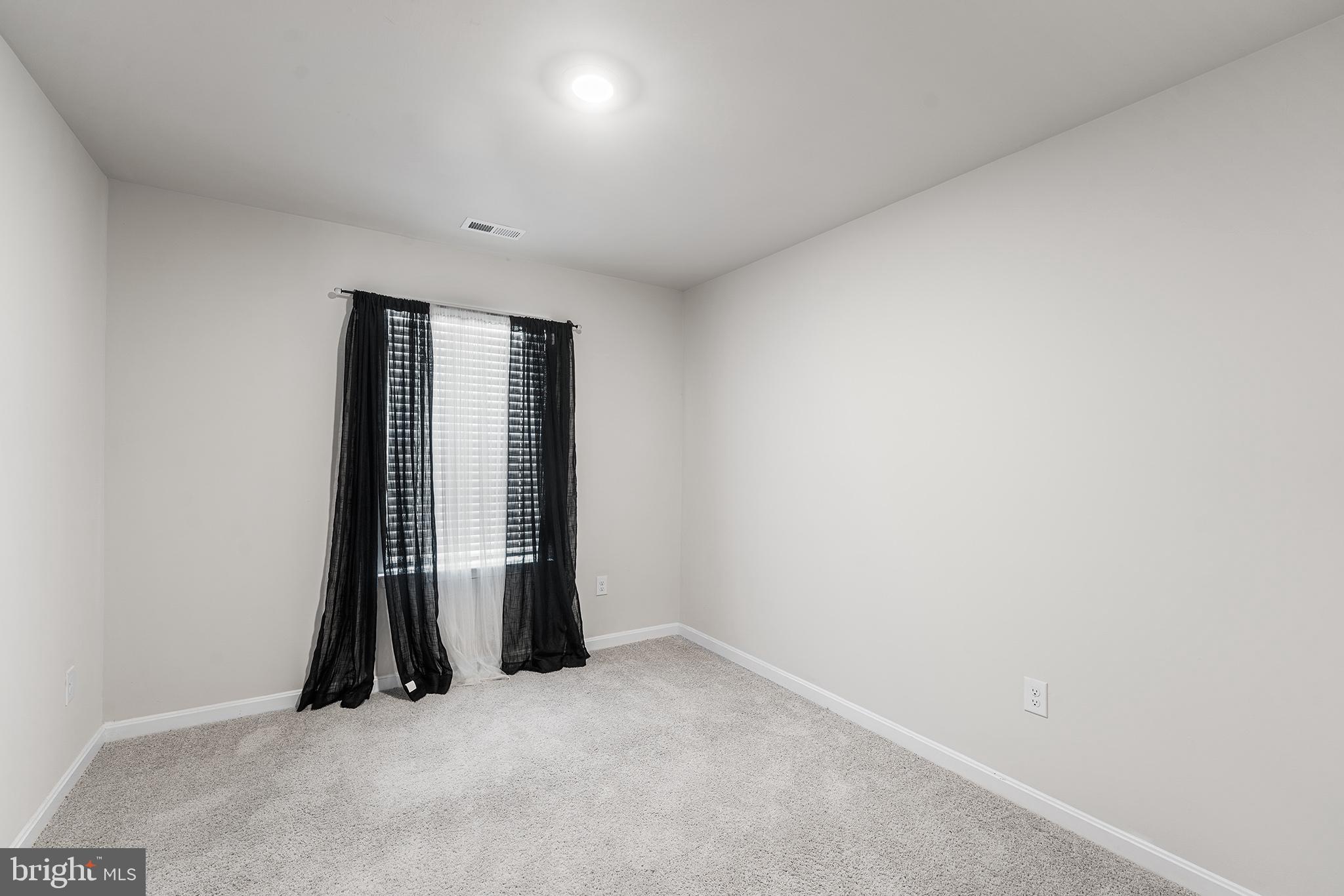 PAHAGACO HILLS - Residential