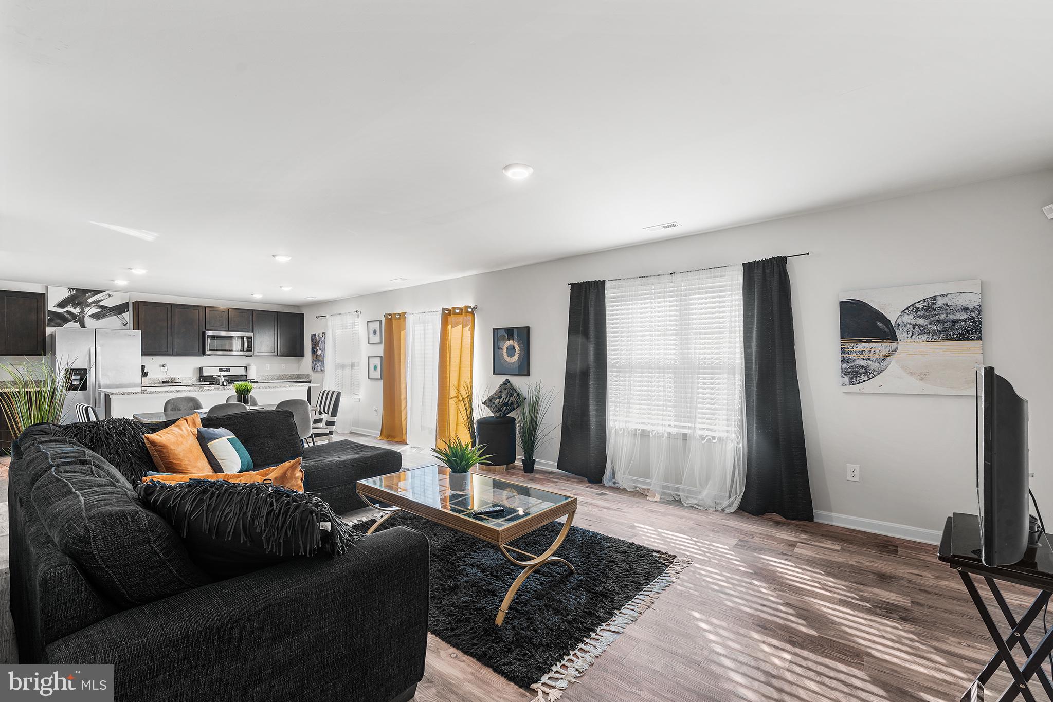 PAHAGACO HILLS - Residential