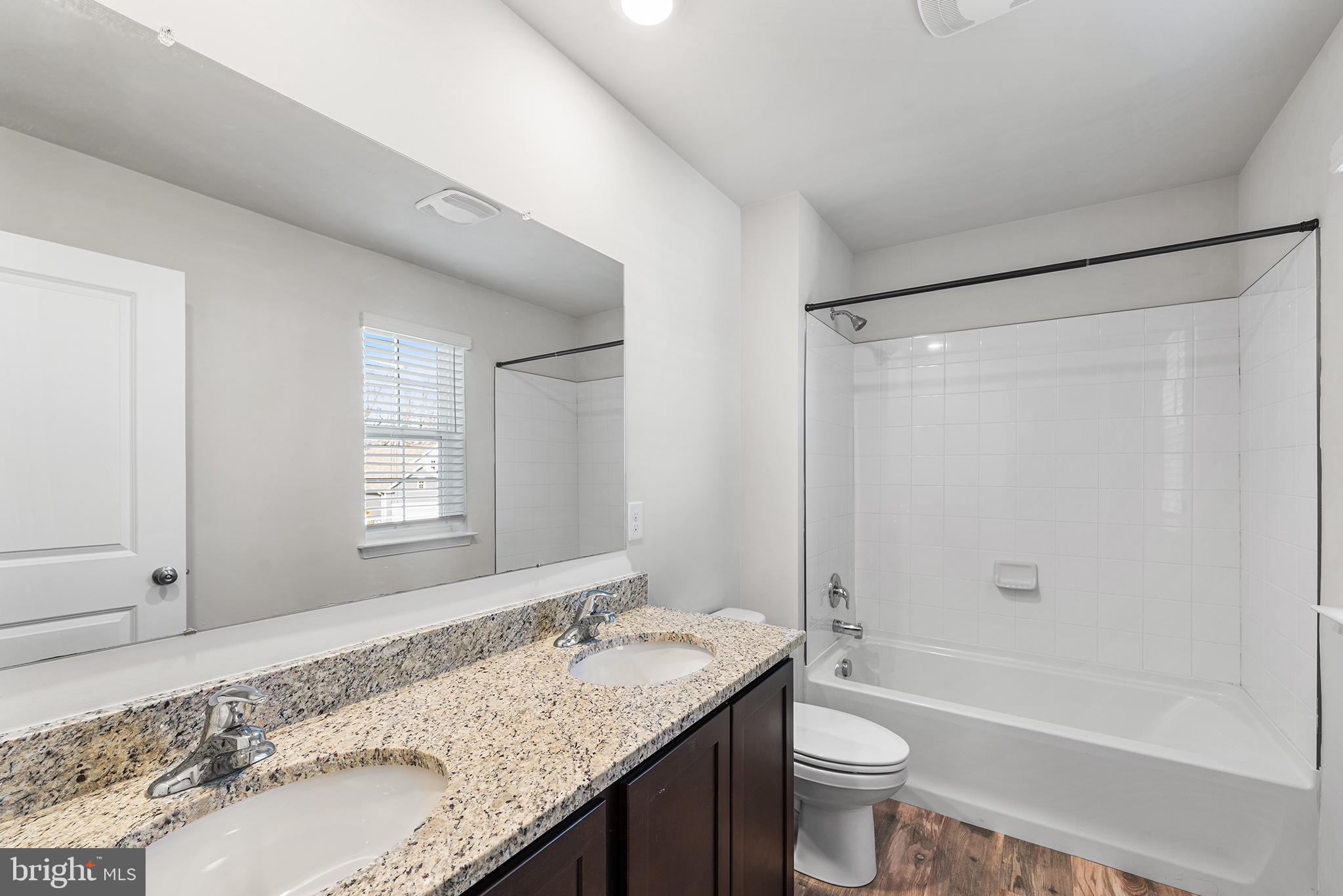 PAHAGACO HILLS - Residential