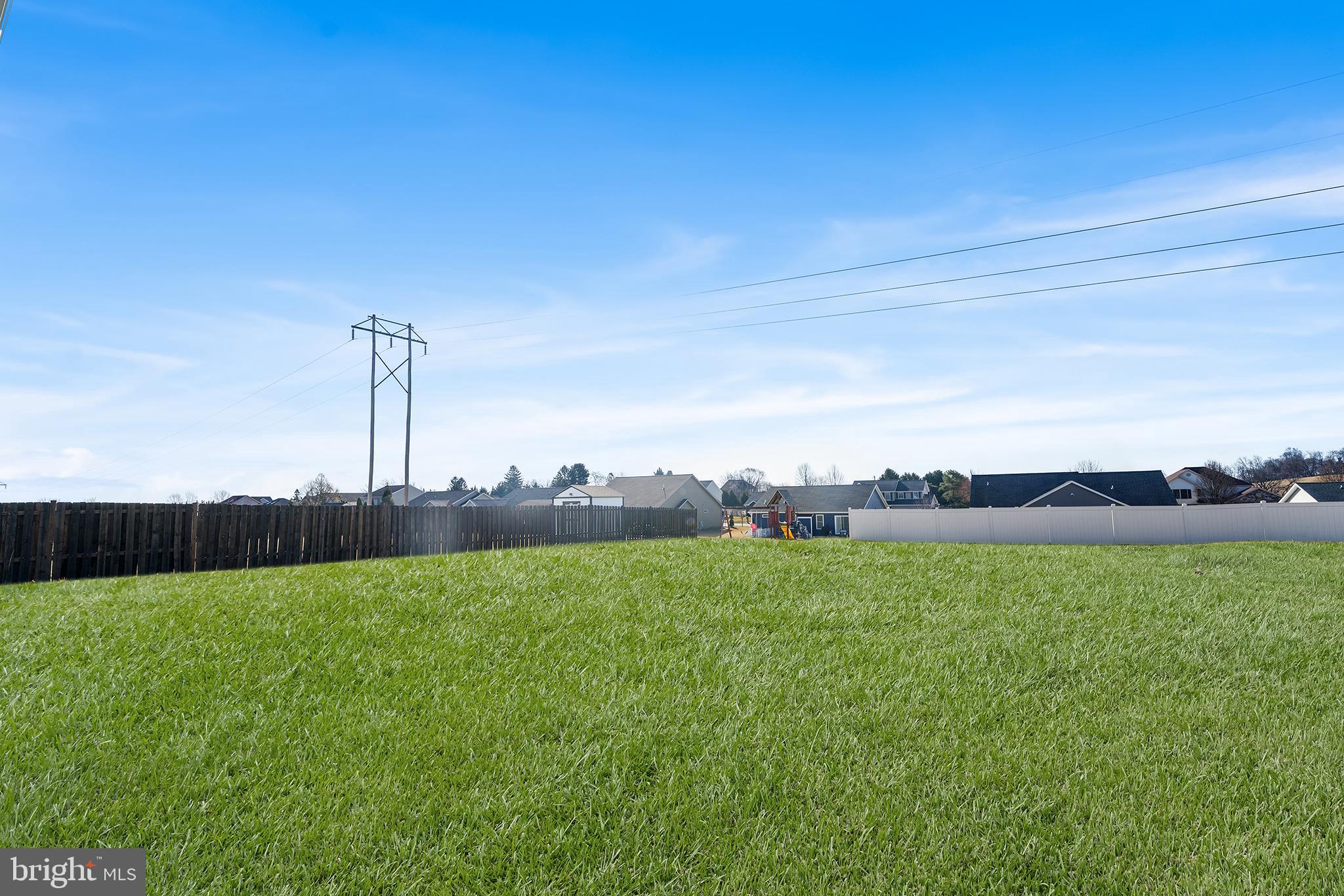 PAHAGACO HILLS - Residential