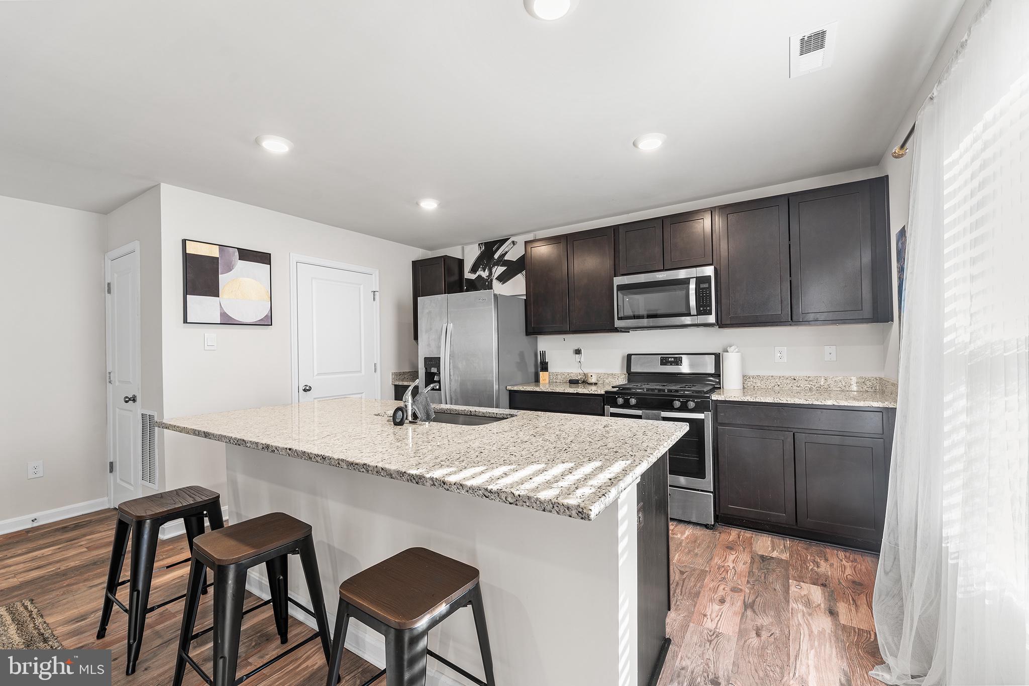 PAHAGACO HILLS - Residential