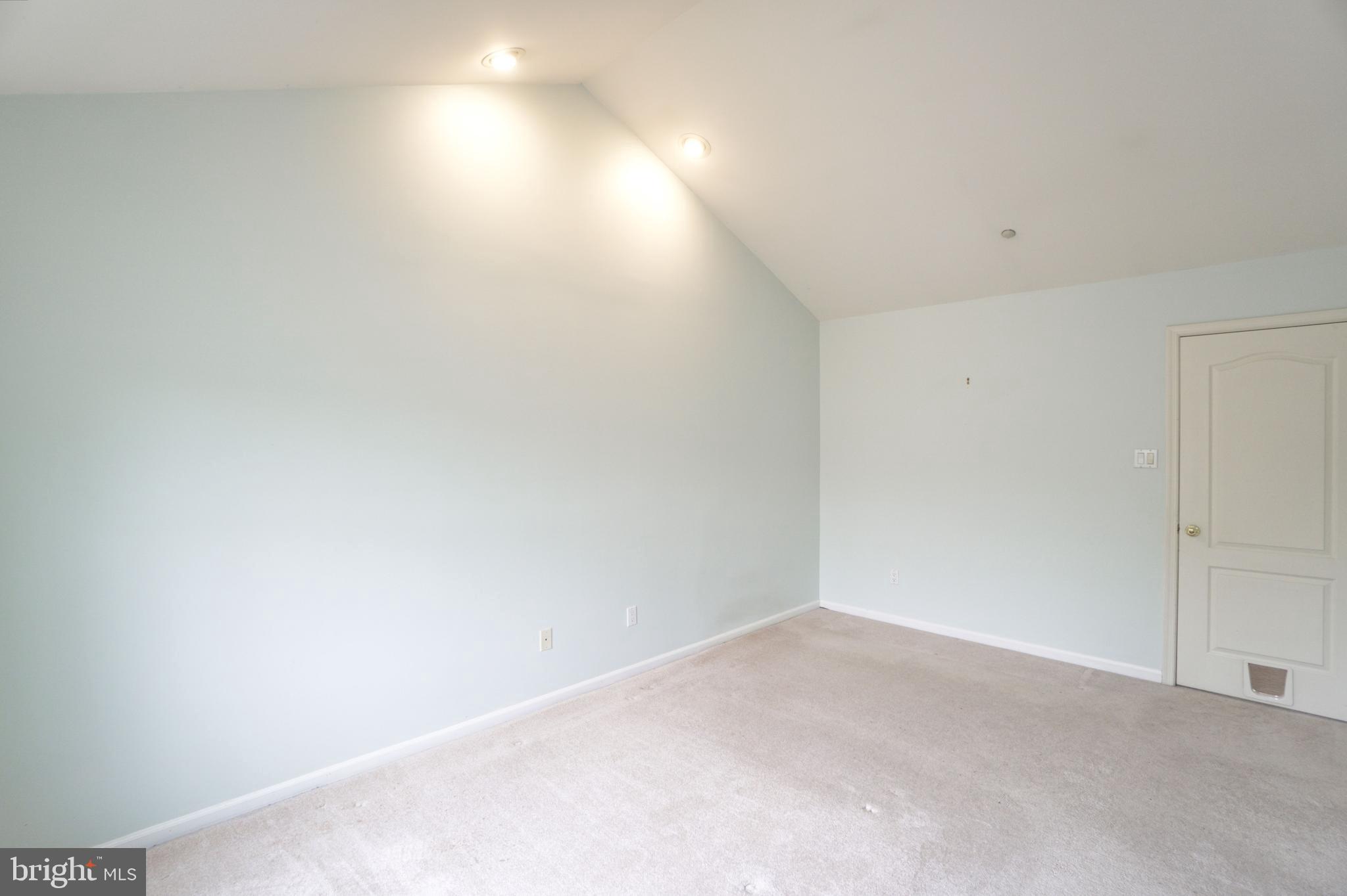 REBEL HILL - Residential Lease