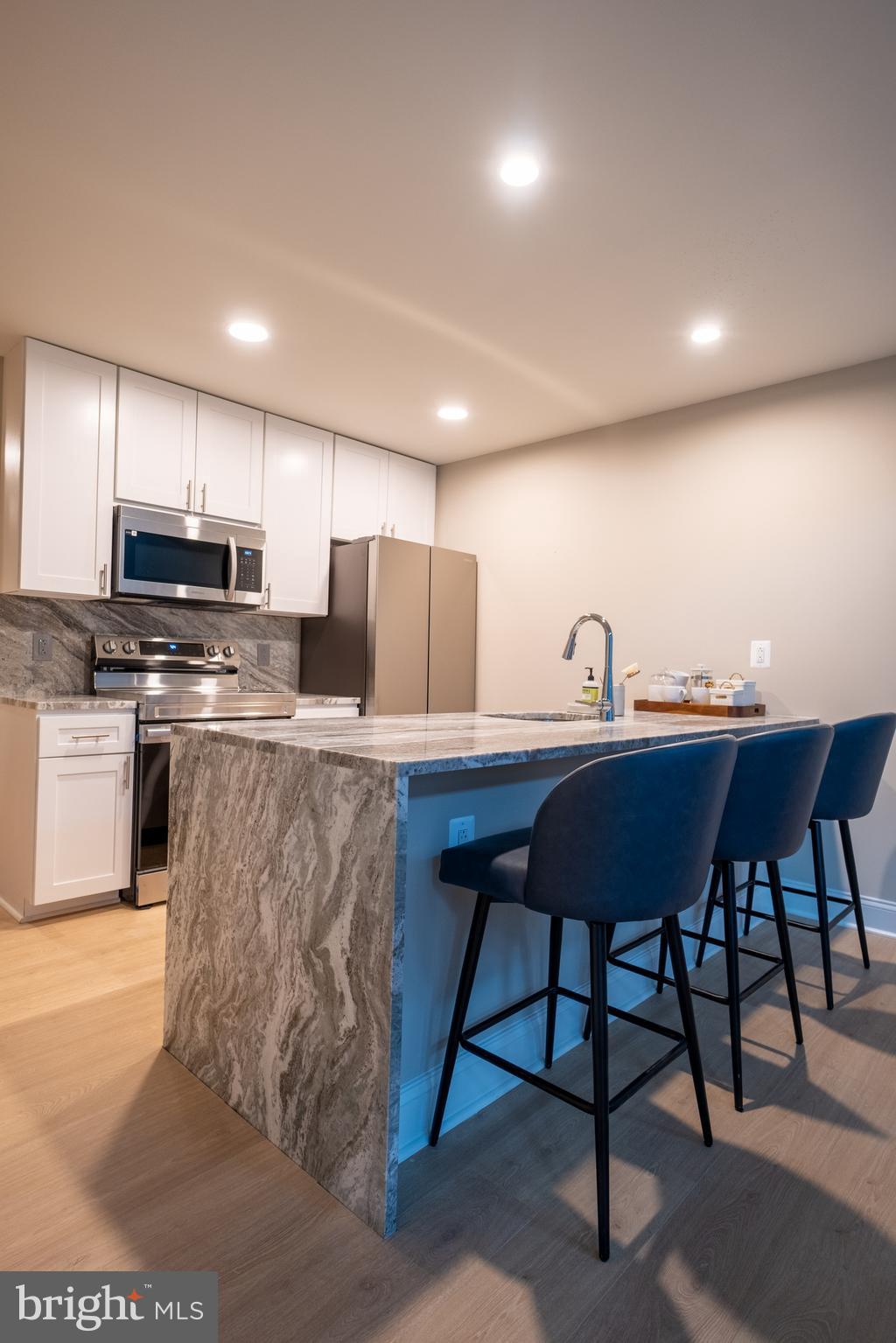 2301 JOHN F KENNEDY BOULEVARD 61 103