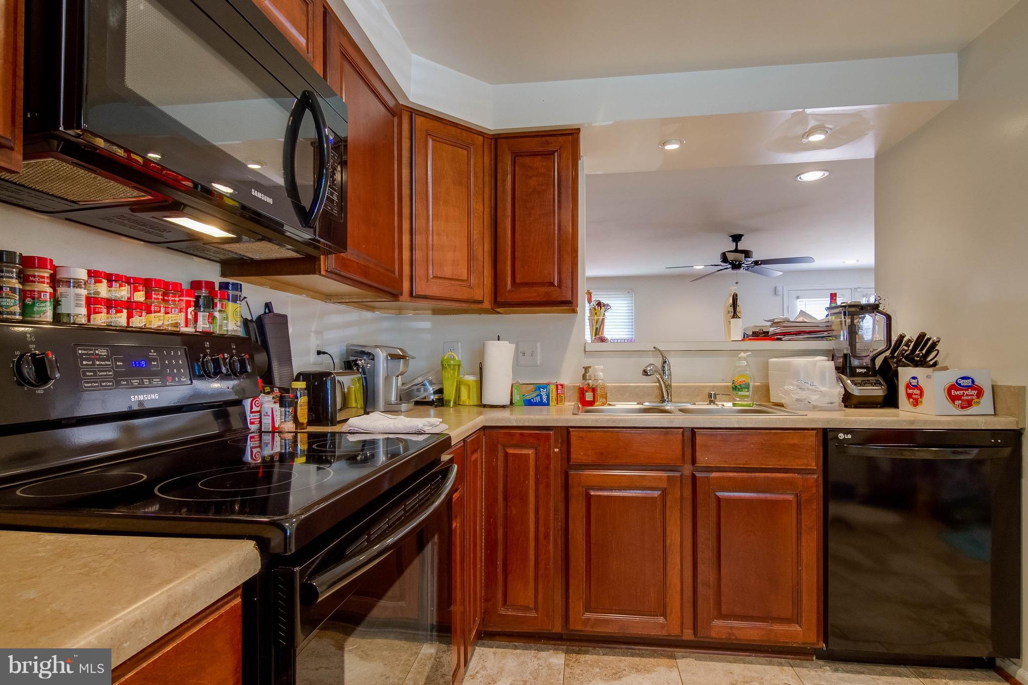 PRINCETON WOODS - Residential