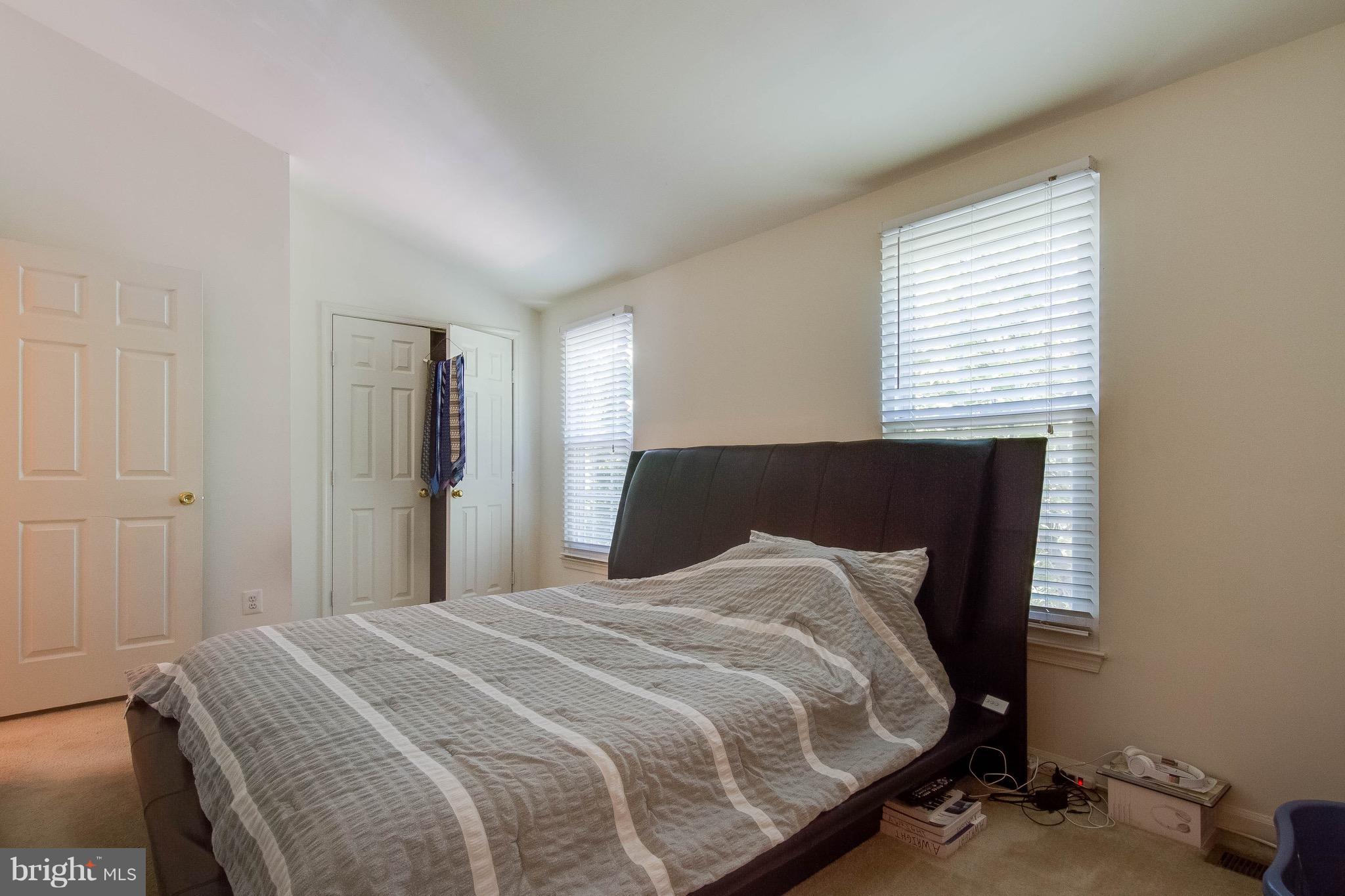 PRINCETON WOODS - Residential