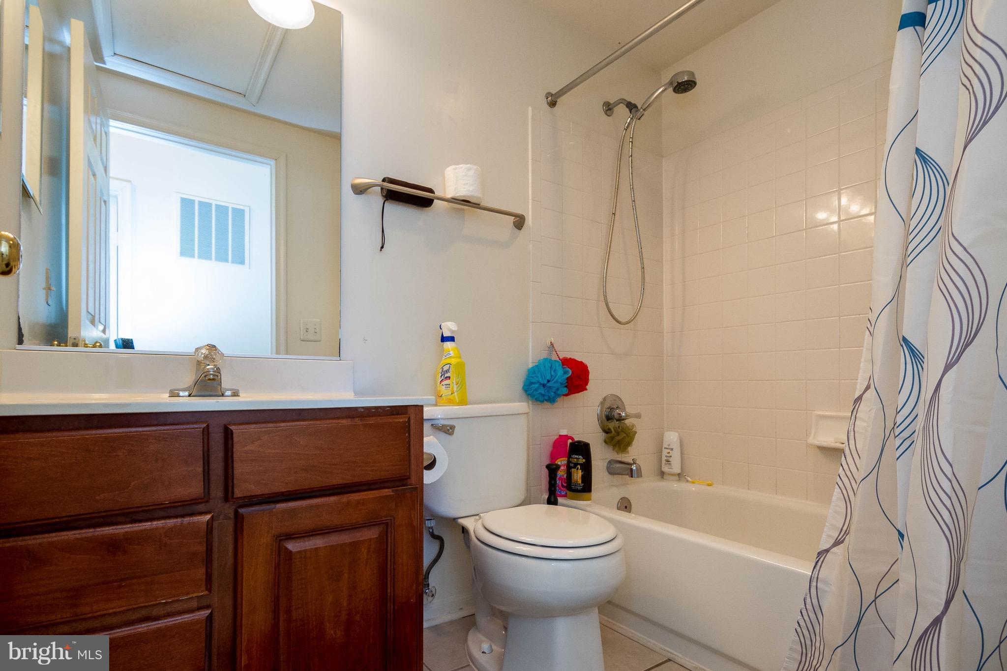 PRINCETON WOODS - Residential