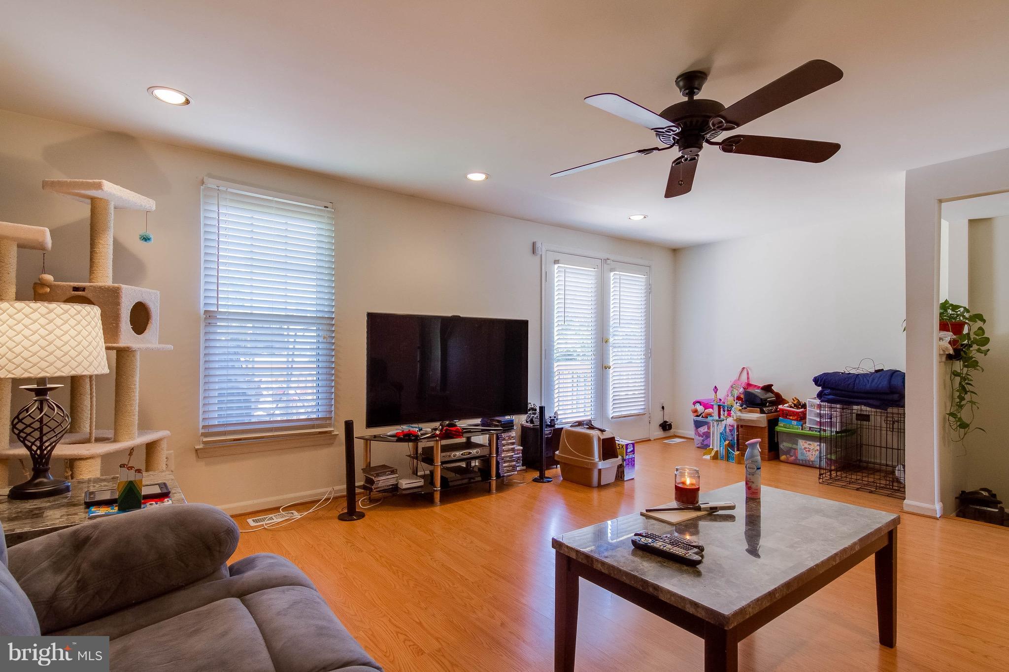 PRINCETON WOODS - Residential