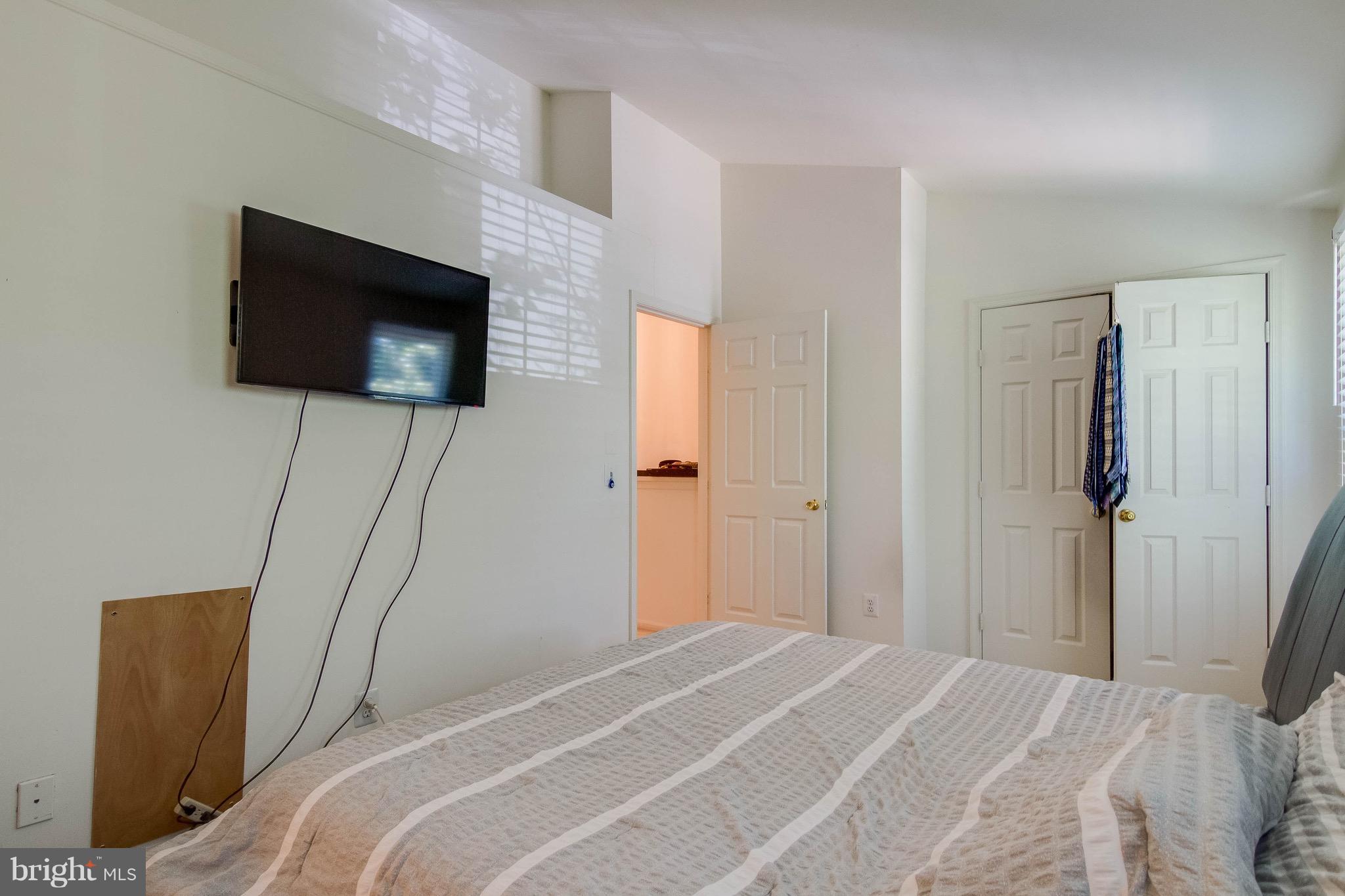 PRINCETON WOODS - Residential