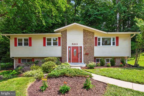 Photo of 5313 Weymouth Drive, SPRINGFIELD, VA 22151 (MLS # VAFX2334234)