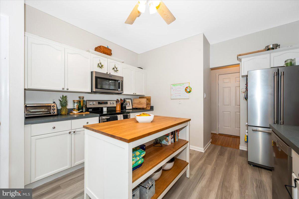 SPRING RIDGE - Residential