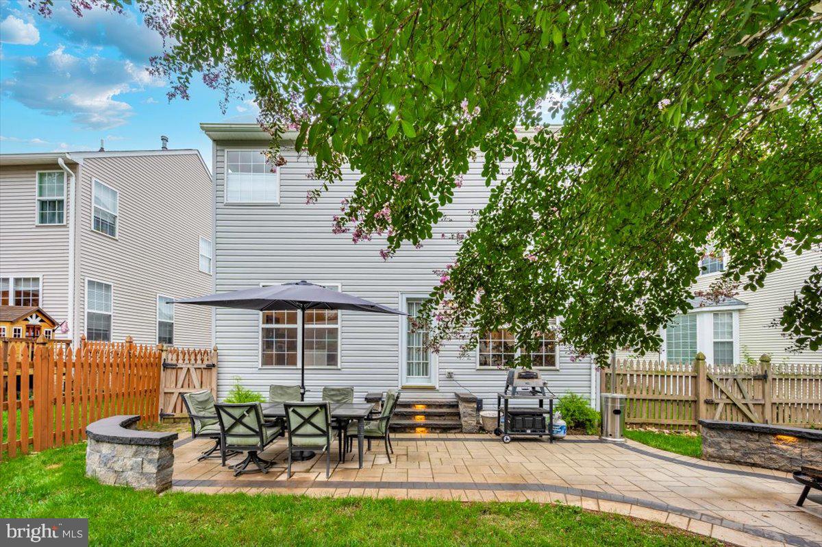 SPRING RIDGE - Residential