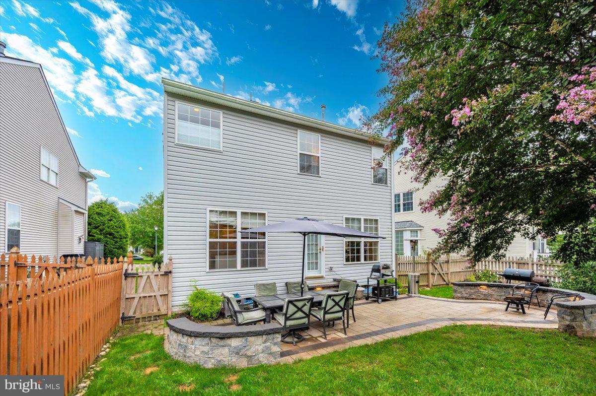 SPRING RIDGE - Residential