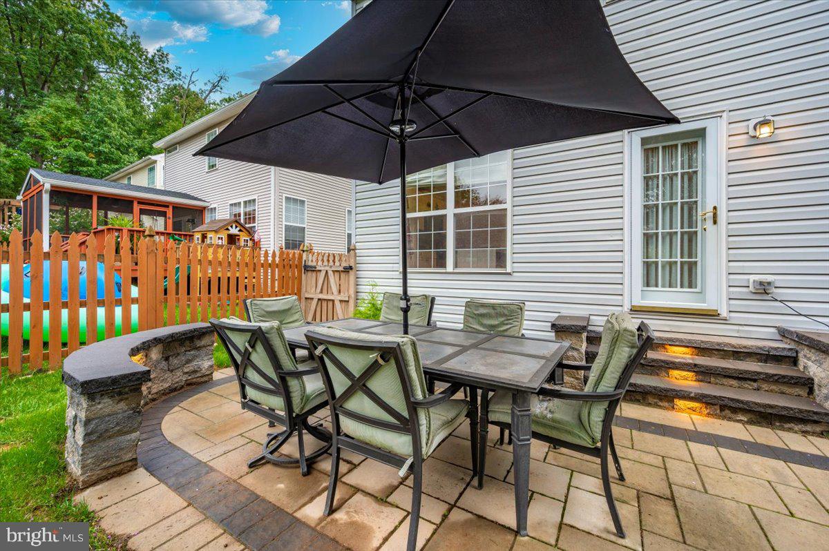 SPRING RIDGE - Residential