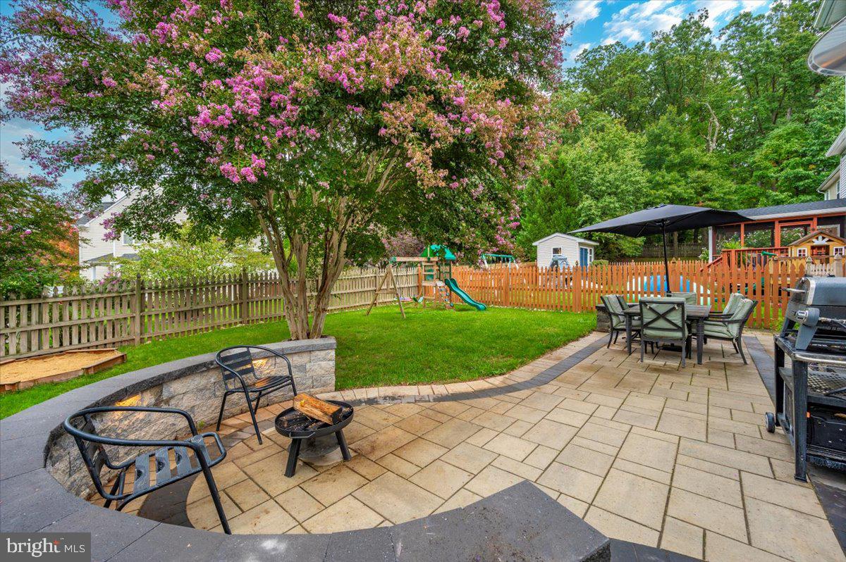 SPRING RIDGE - Residential