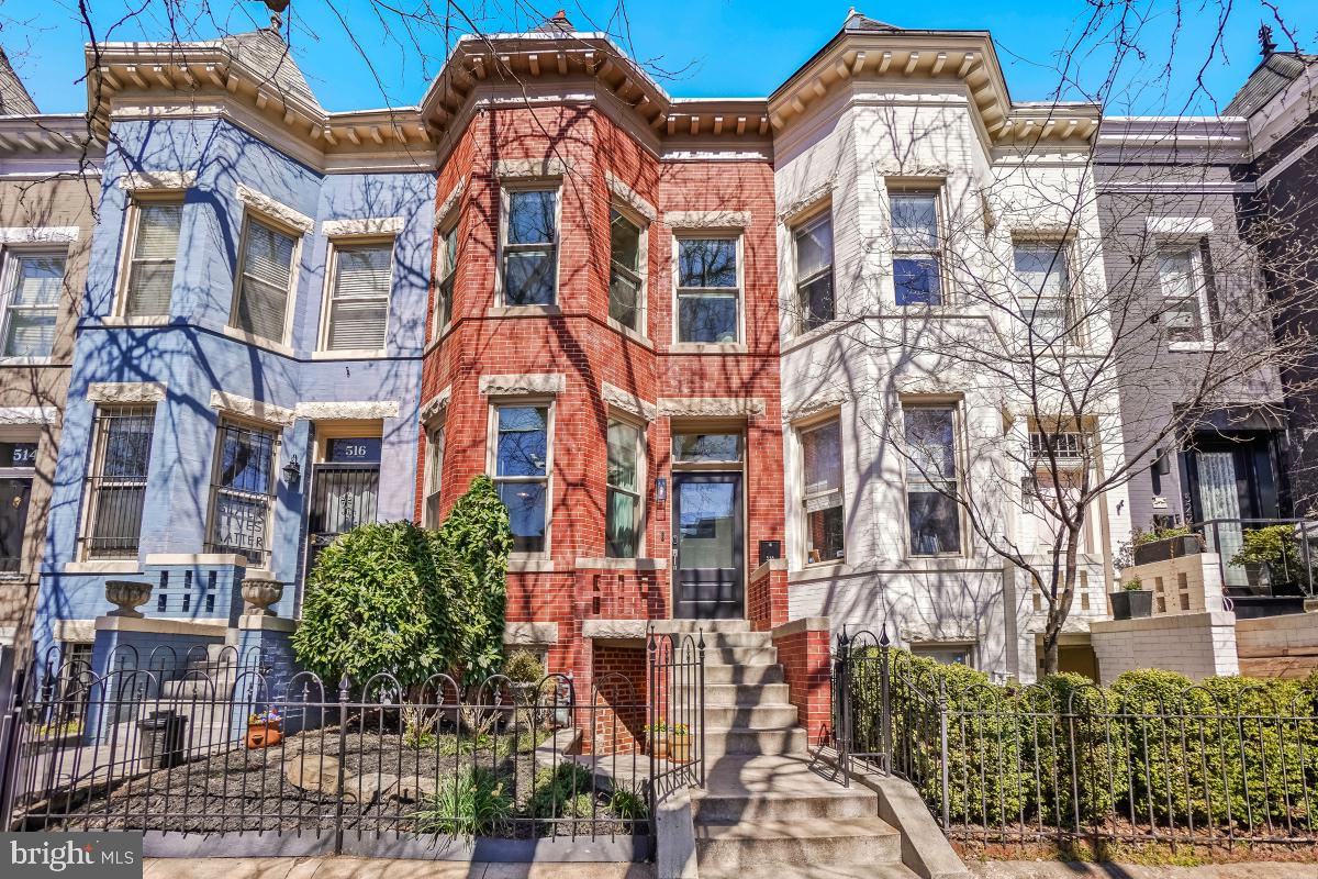 CAPITOL HILL - Residential