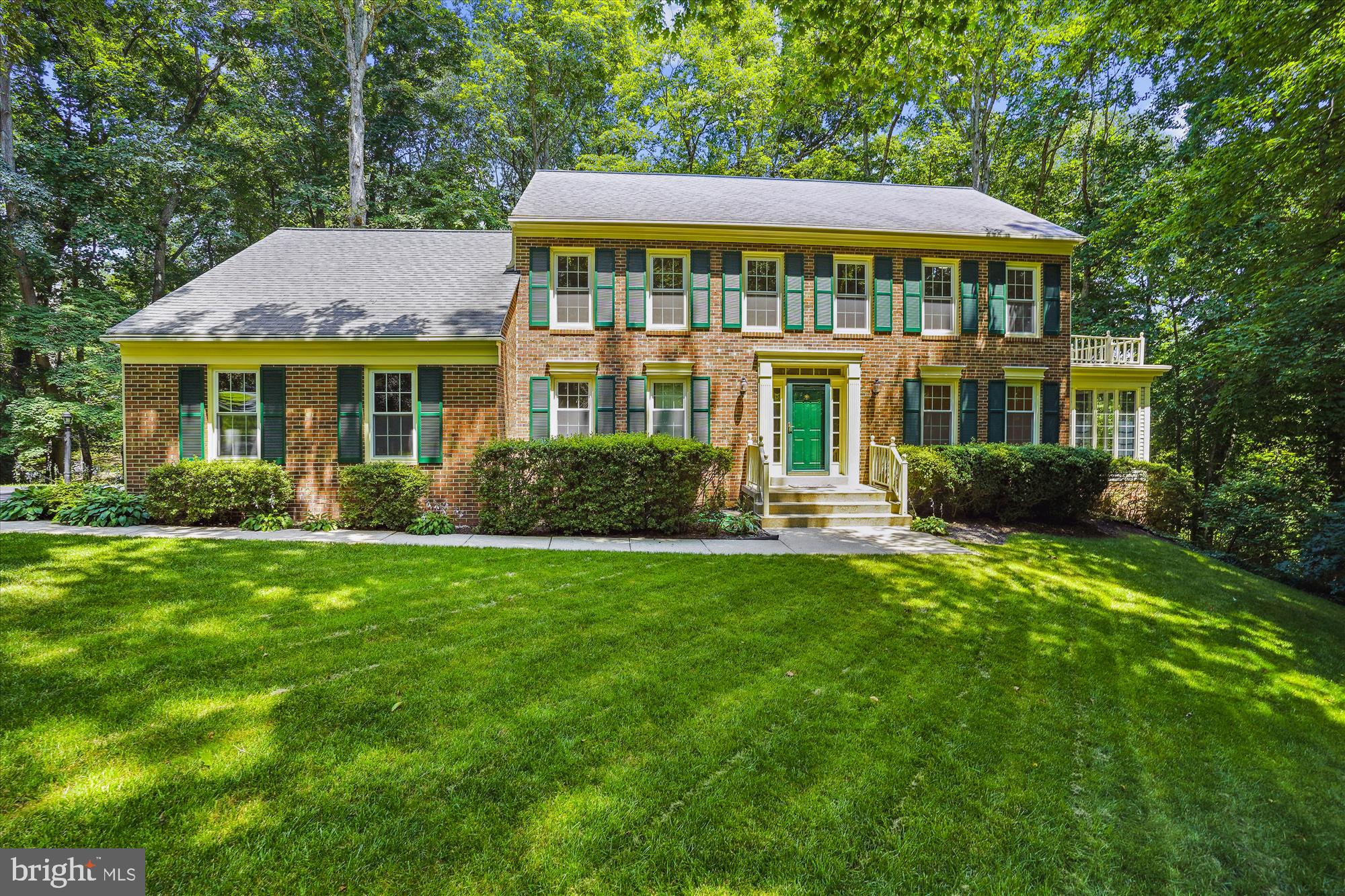 LAKE RIDGE - Residential