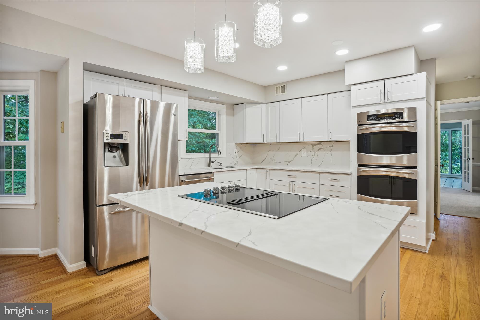 LAKE RIDGE - Residential