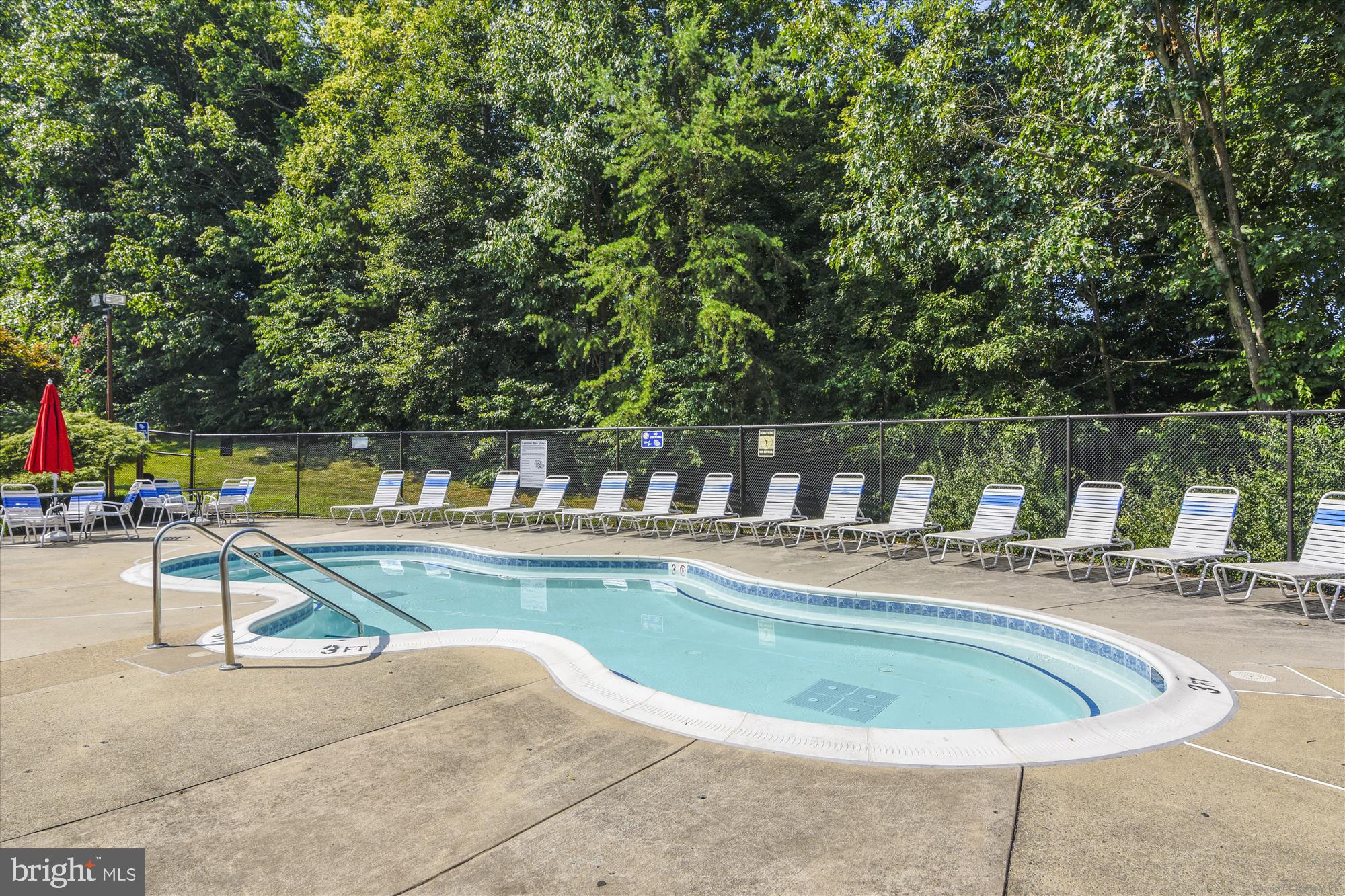 LAKE RIDGE - Residential